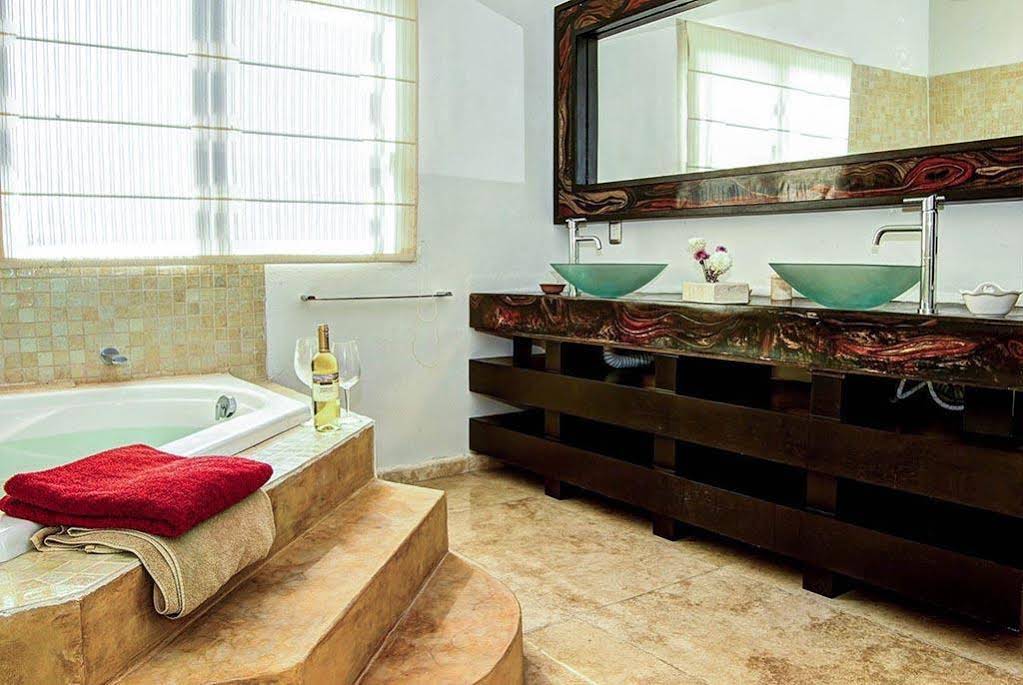 Blueberry Luxury Condo Tulum