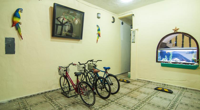 Charlys Hostal