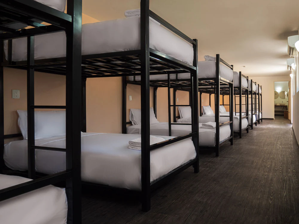 Colorbox beds and rooms by Milenium