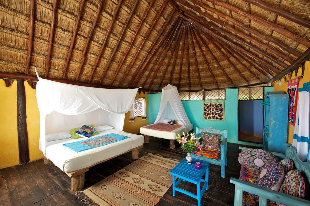 Hemingway Romantic Resort