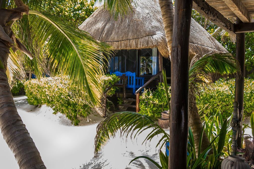 Hemingway Romantic Resort