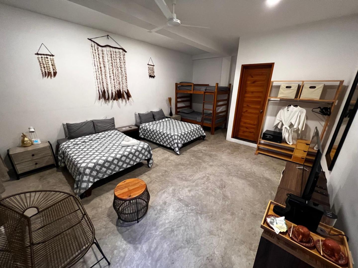 Hostal Del Jaguar