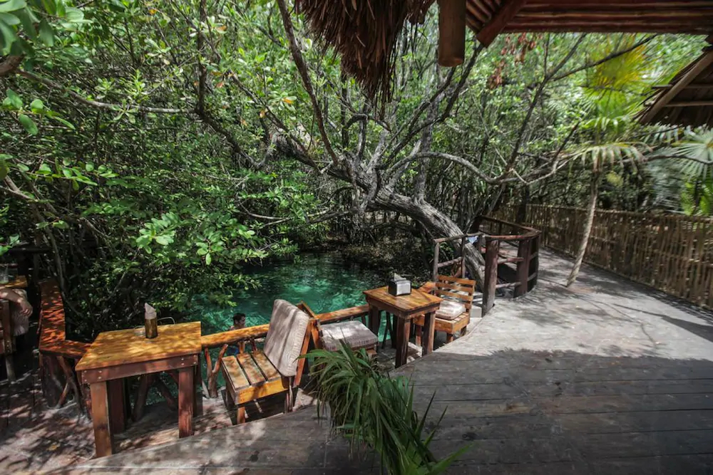 Hostel Bambu Gran Palas and Cenote