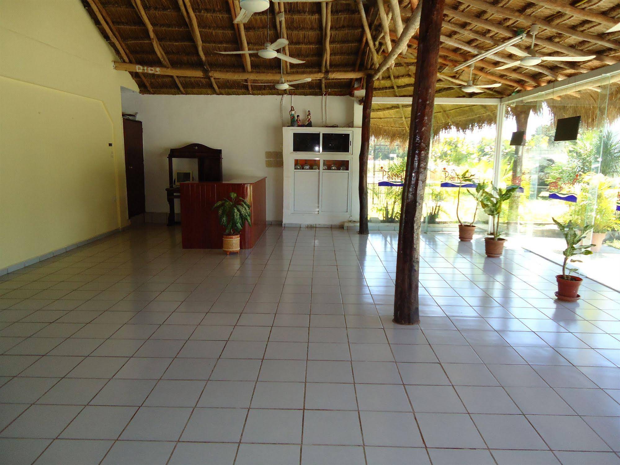 OYO Hotel Palma Real