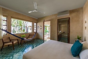 Hotel Tiki Tiki