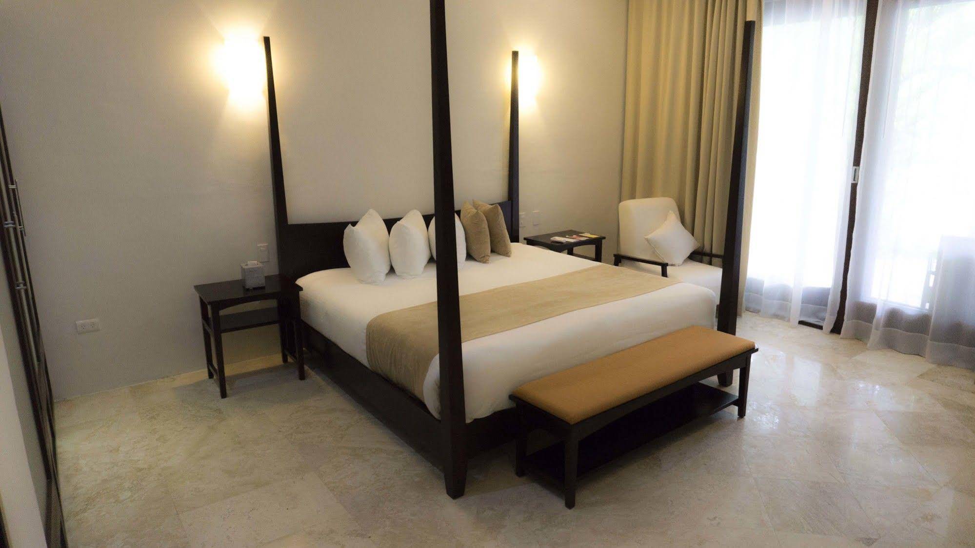 Intima Resort Tulum