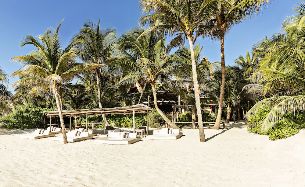 La Valise Tulum