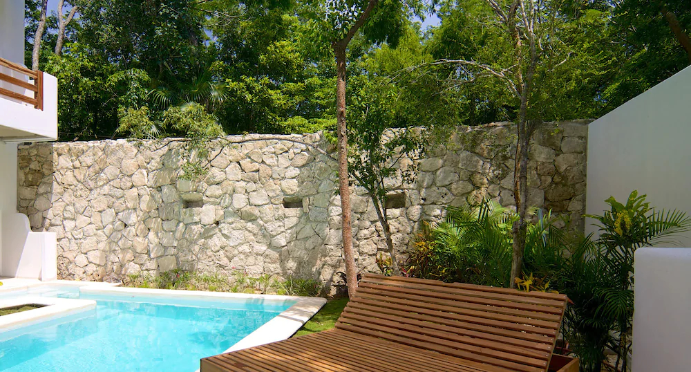 Live Tulum
