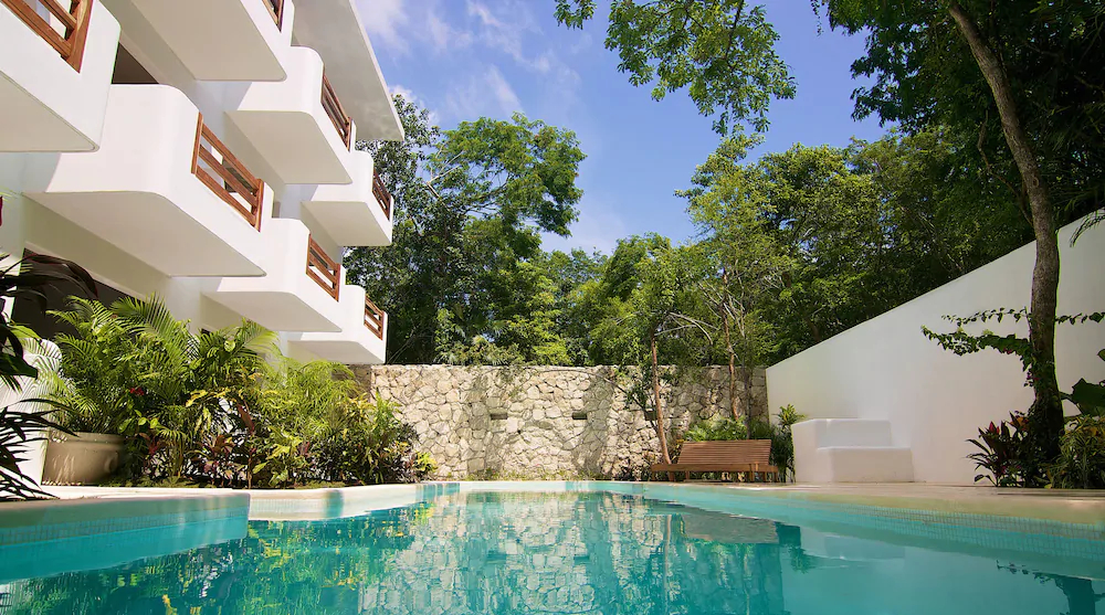 Live Tulum