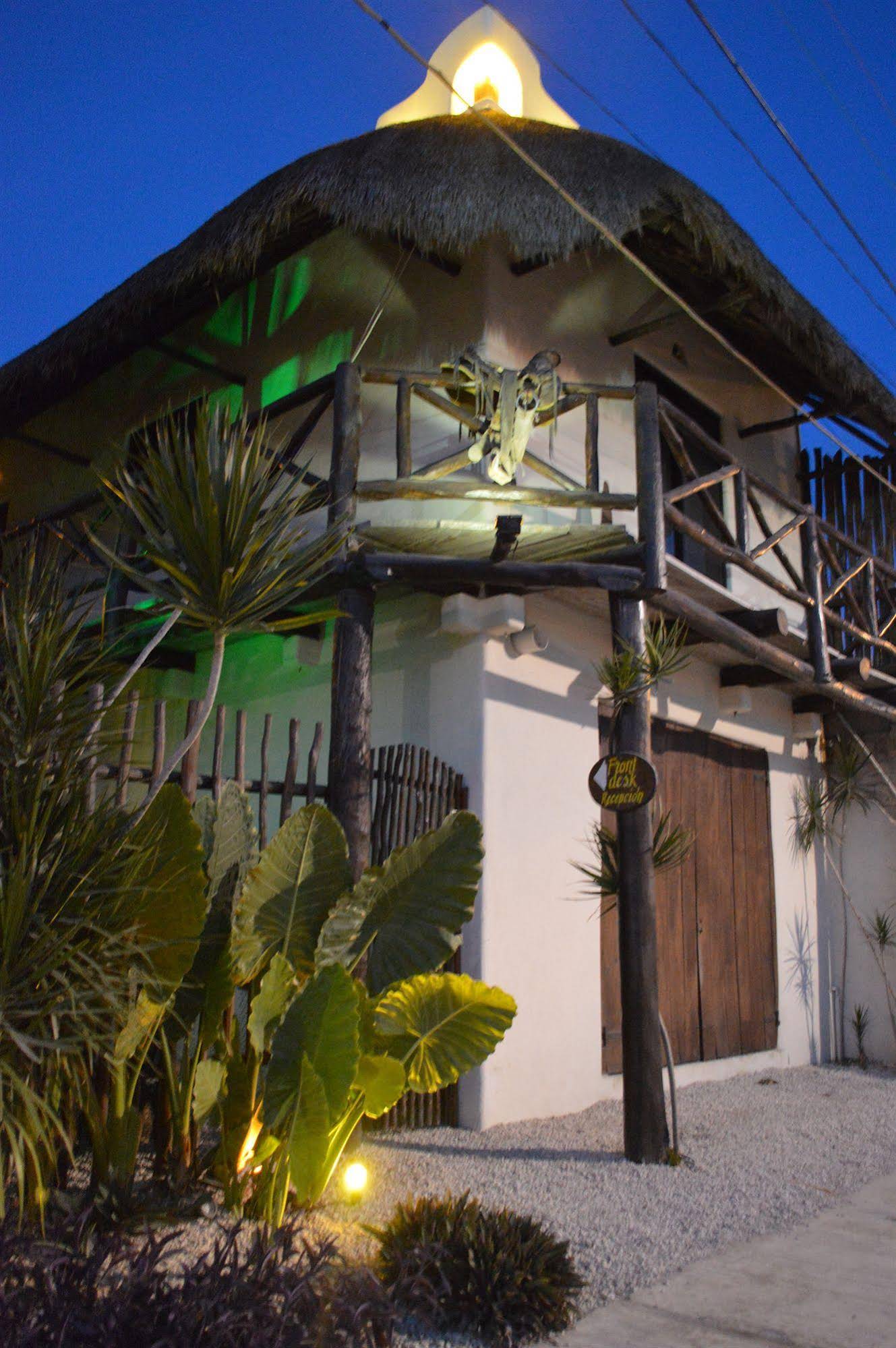Lo Nuestro Petit Hotel Tulum