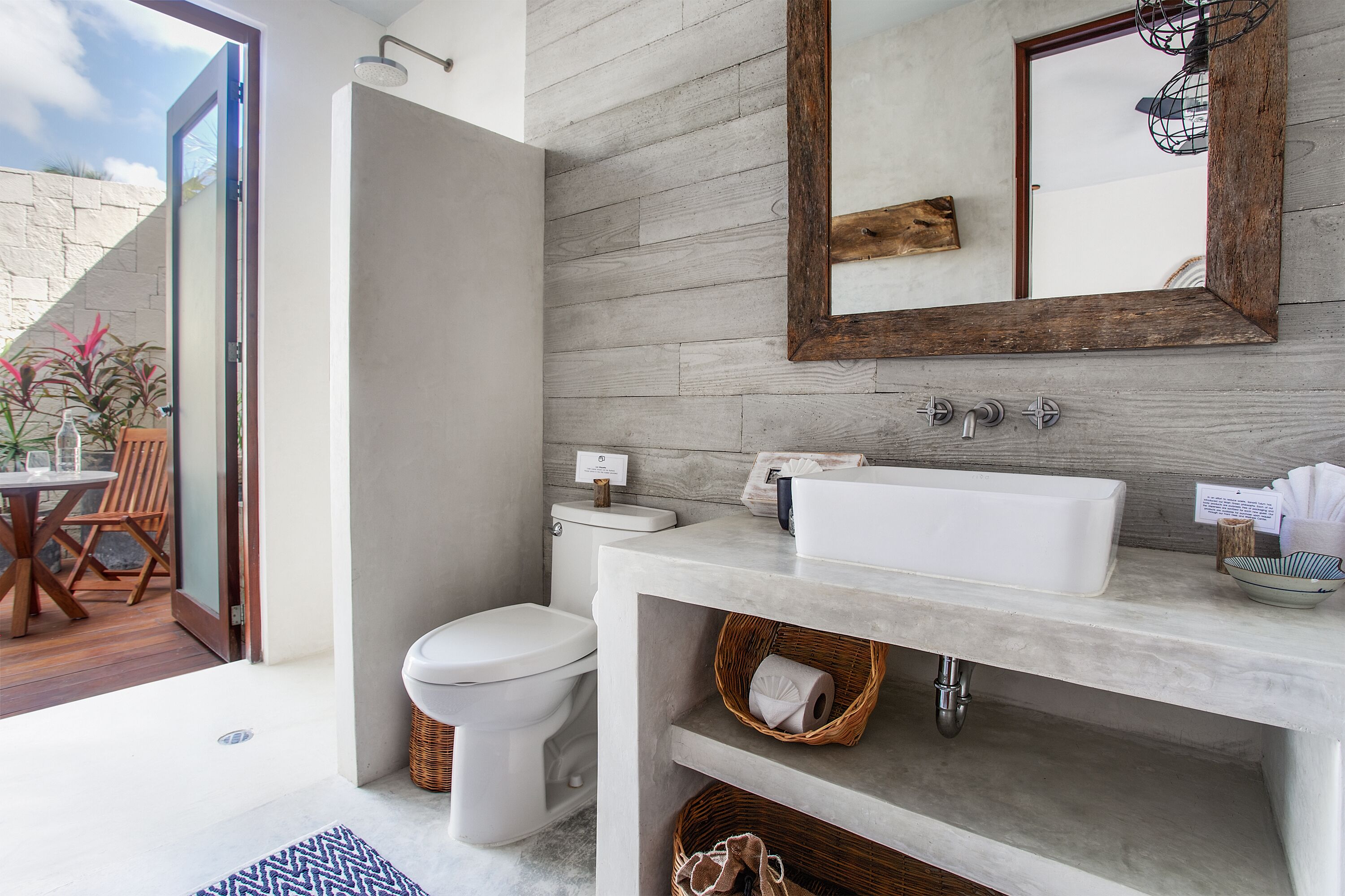 Lula Seaside Boutique Hotel