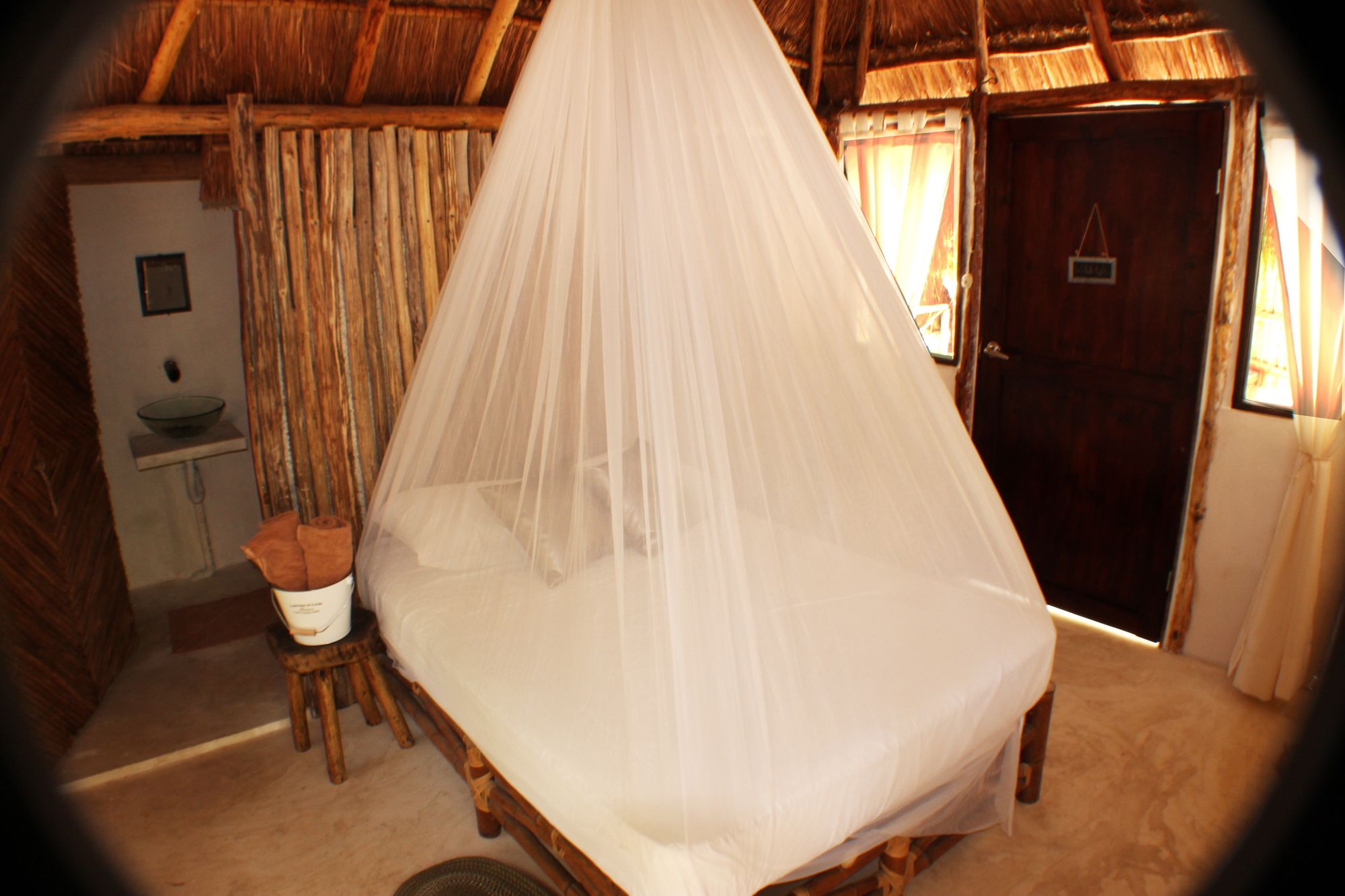 Maya Cabanas & Cenote Tulum