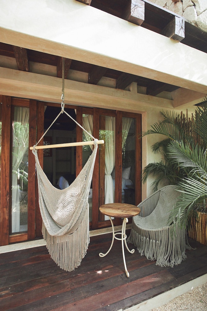 Orchid House Tulum