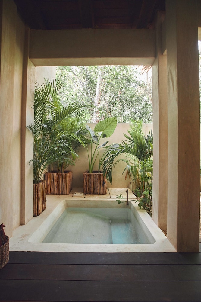 Orchid House Tulum