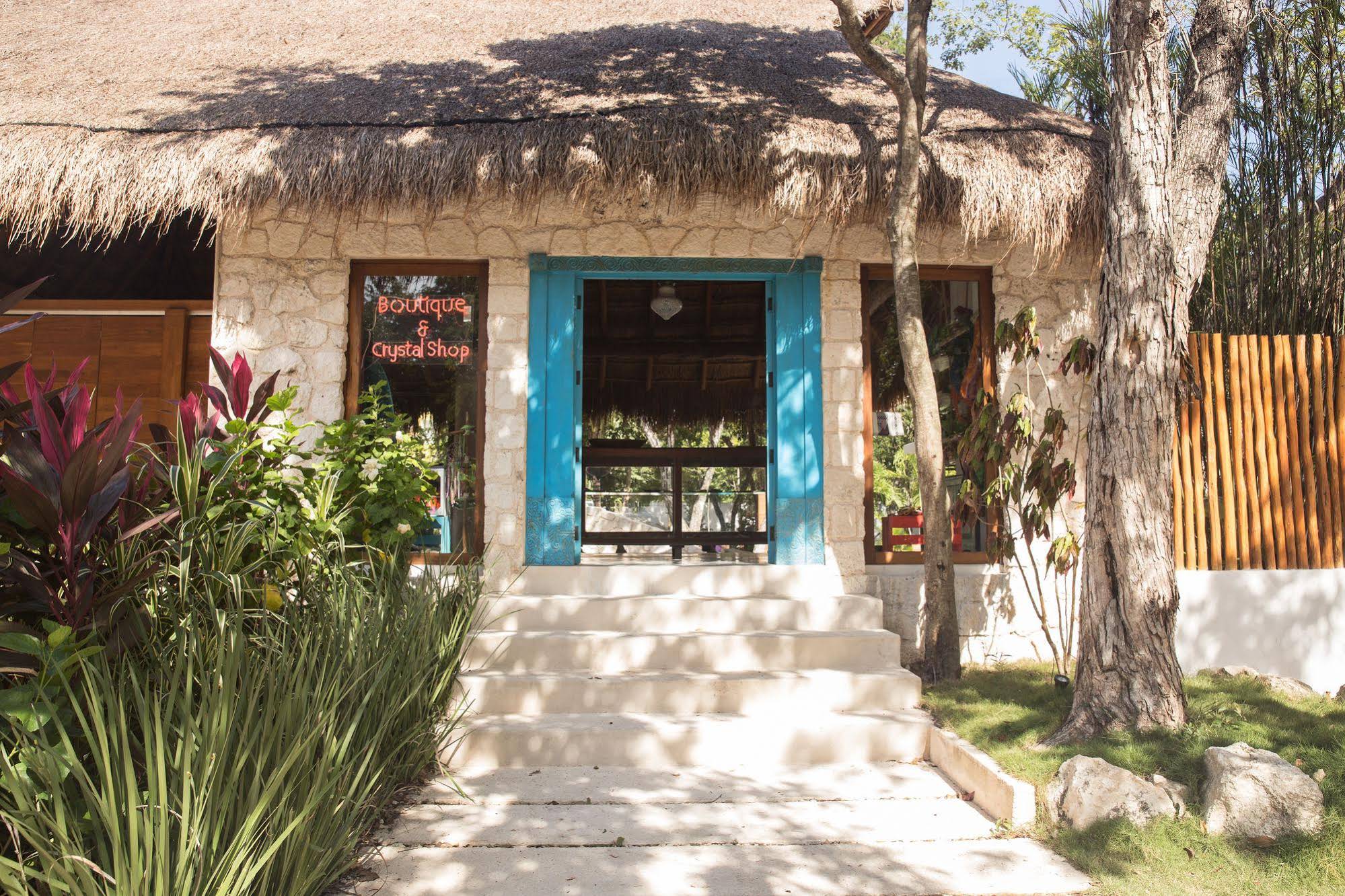 Prana Boutique Hotel