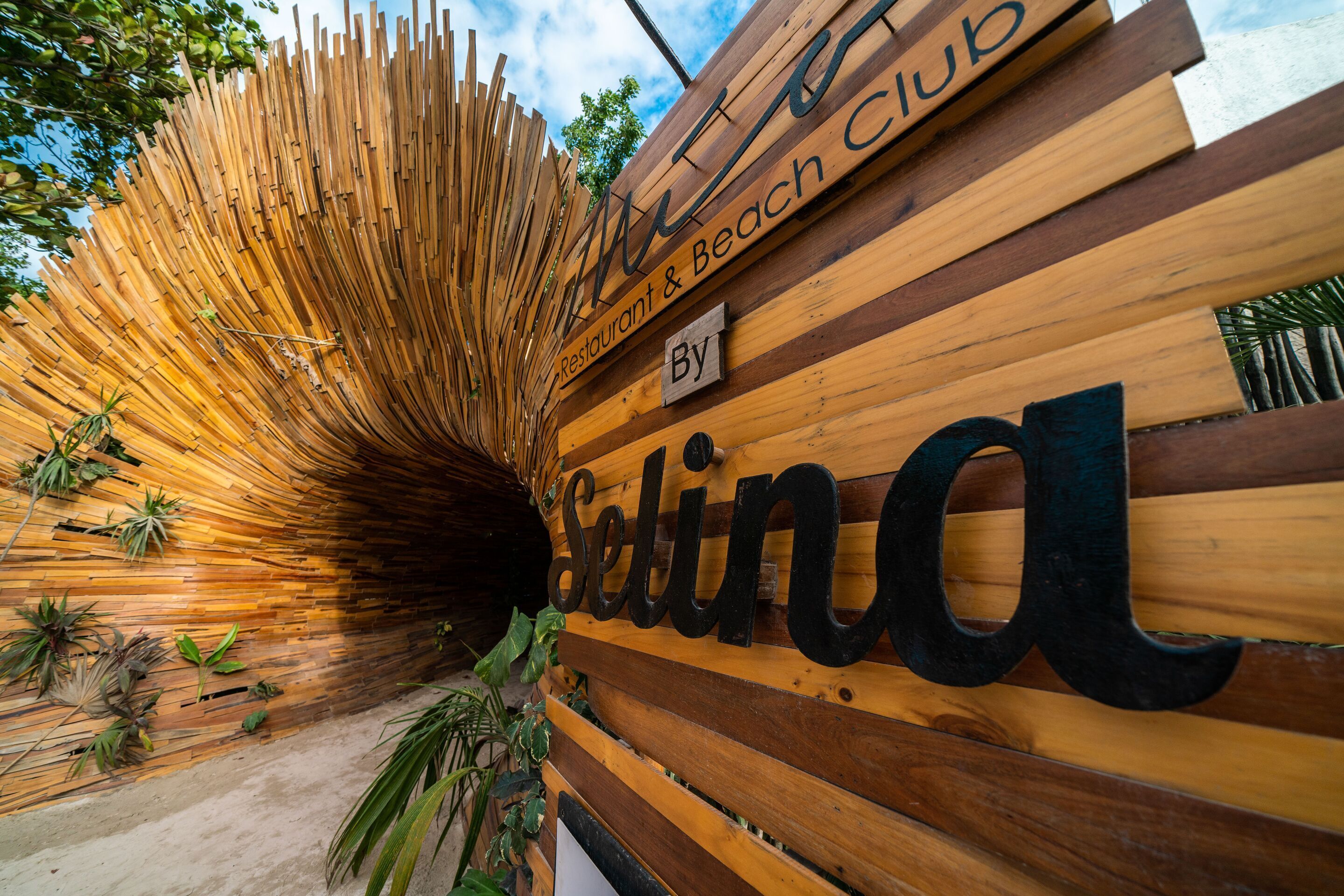 Mía Tulum Resort