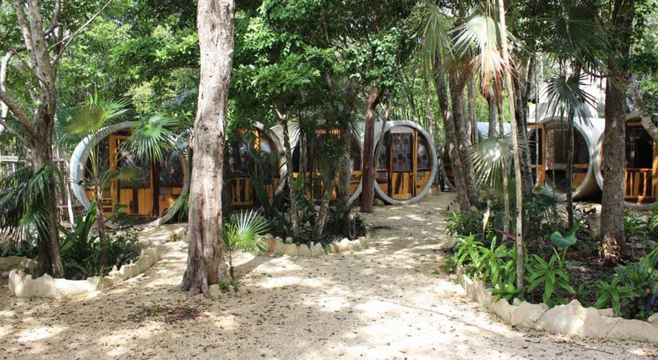 Tubo Tulum Hostel