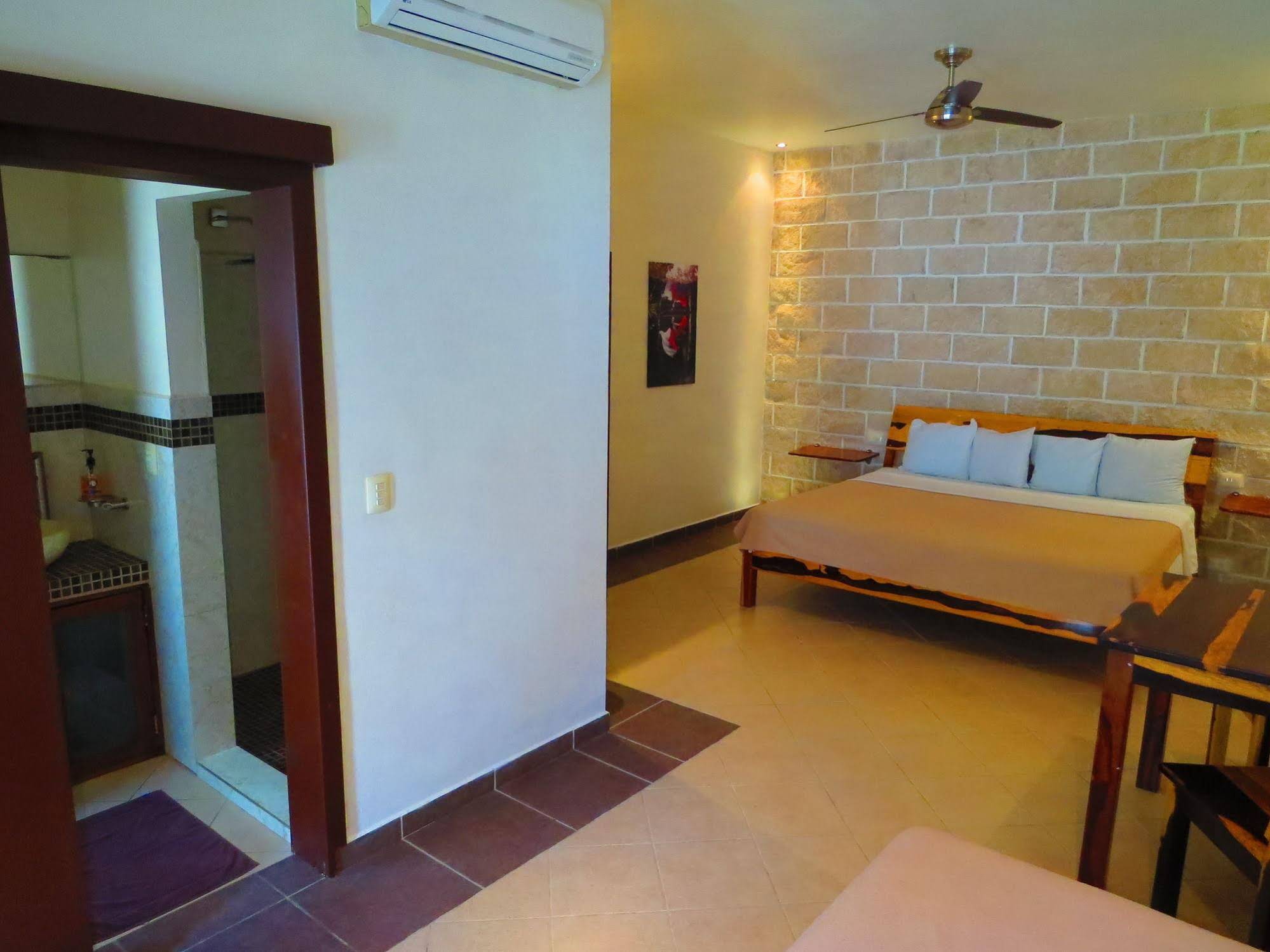 Xibalba Hotel Dive Center