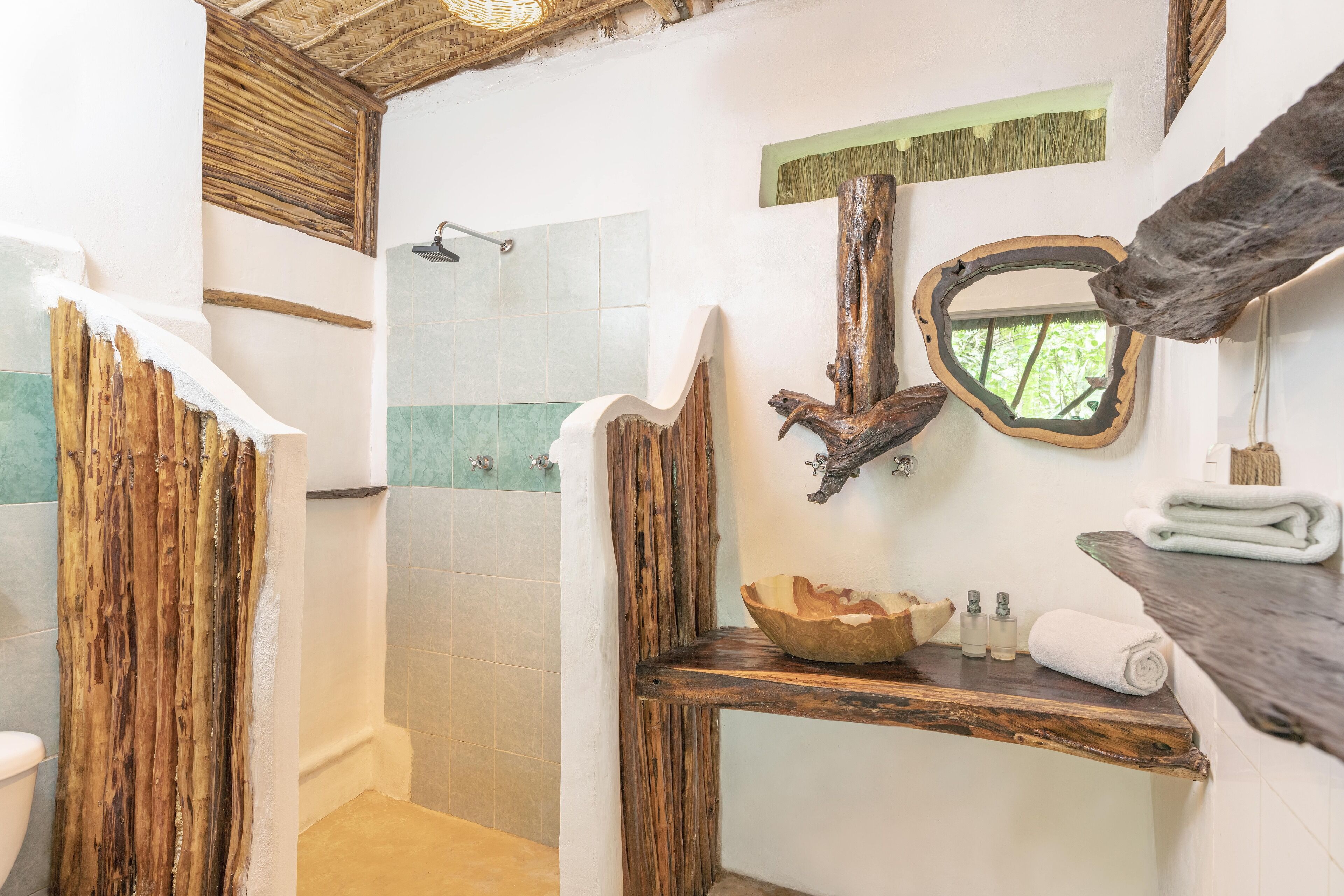 Yaxchen Tulum Eco Lodge & Cenote