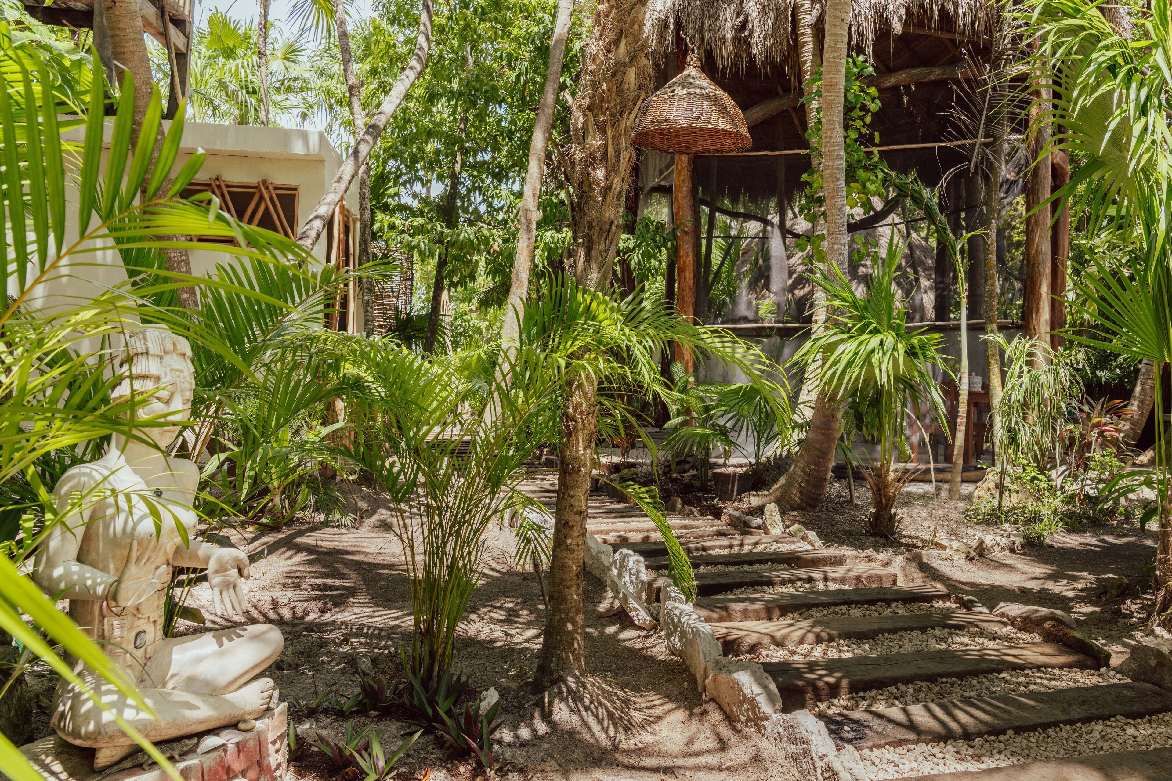 Yaxchen Tulum Eco Lodge & Cenote