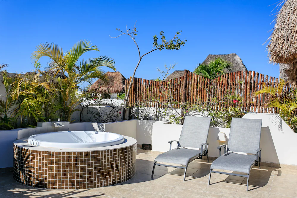 Zama Gardens by Moskito