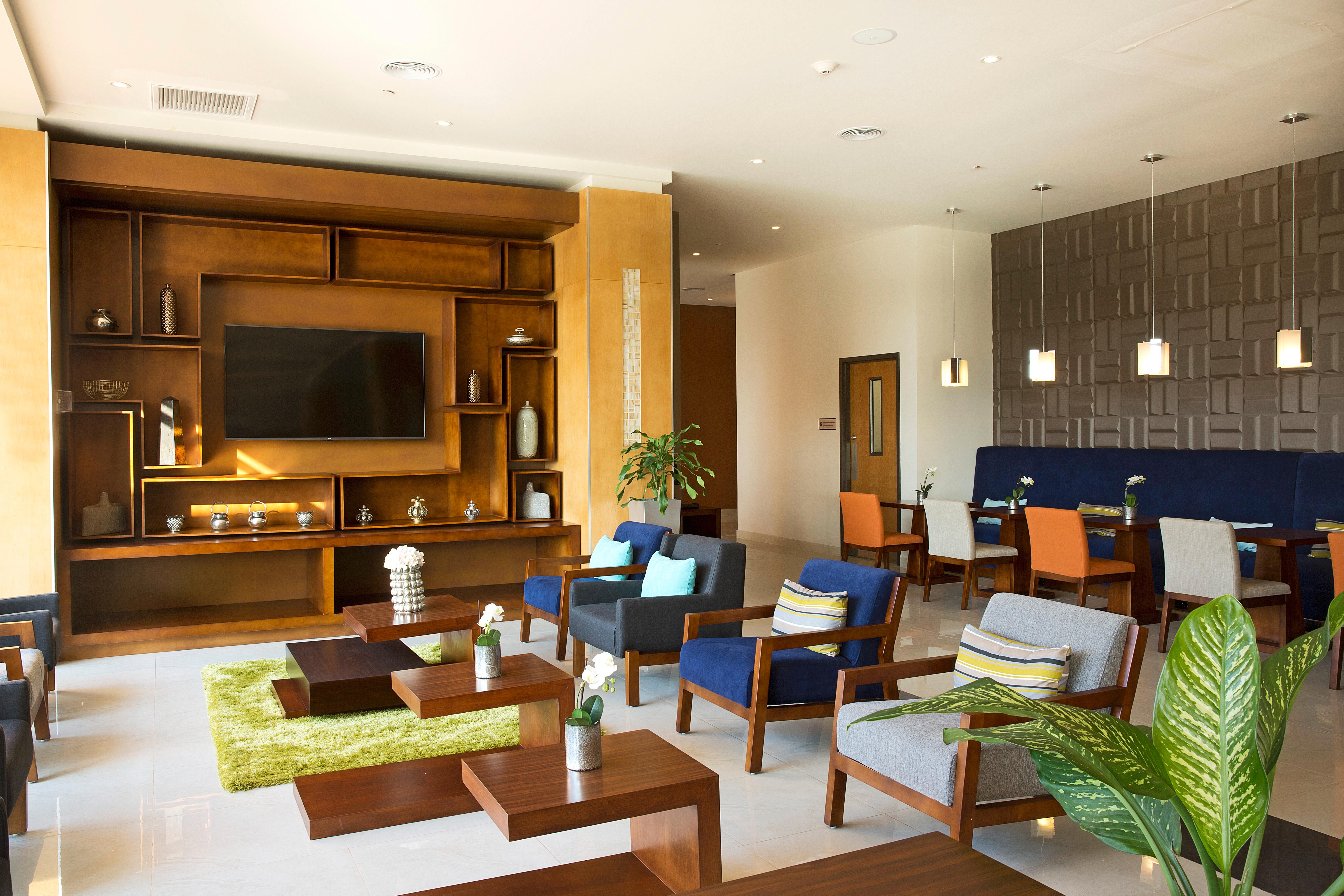 Hampton Inn & Suites by Hilton Paraiso