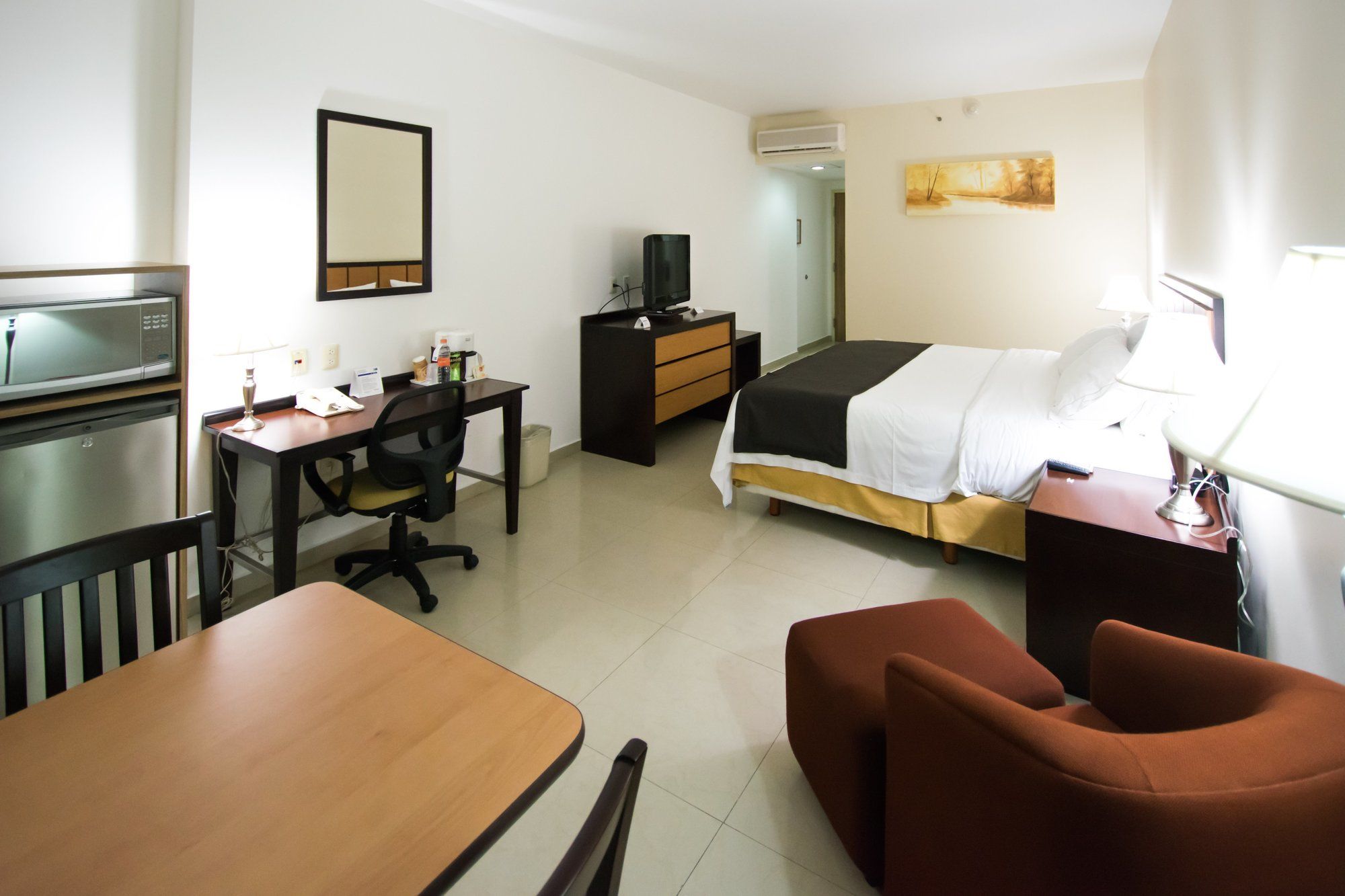 Holiday Inn Express Paraiso Dos Bocas