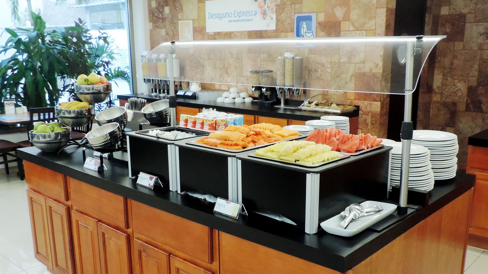 Holiday Inn Express Paraiso Dos Bocas