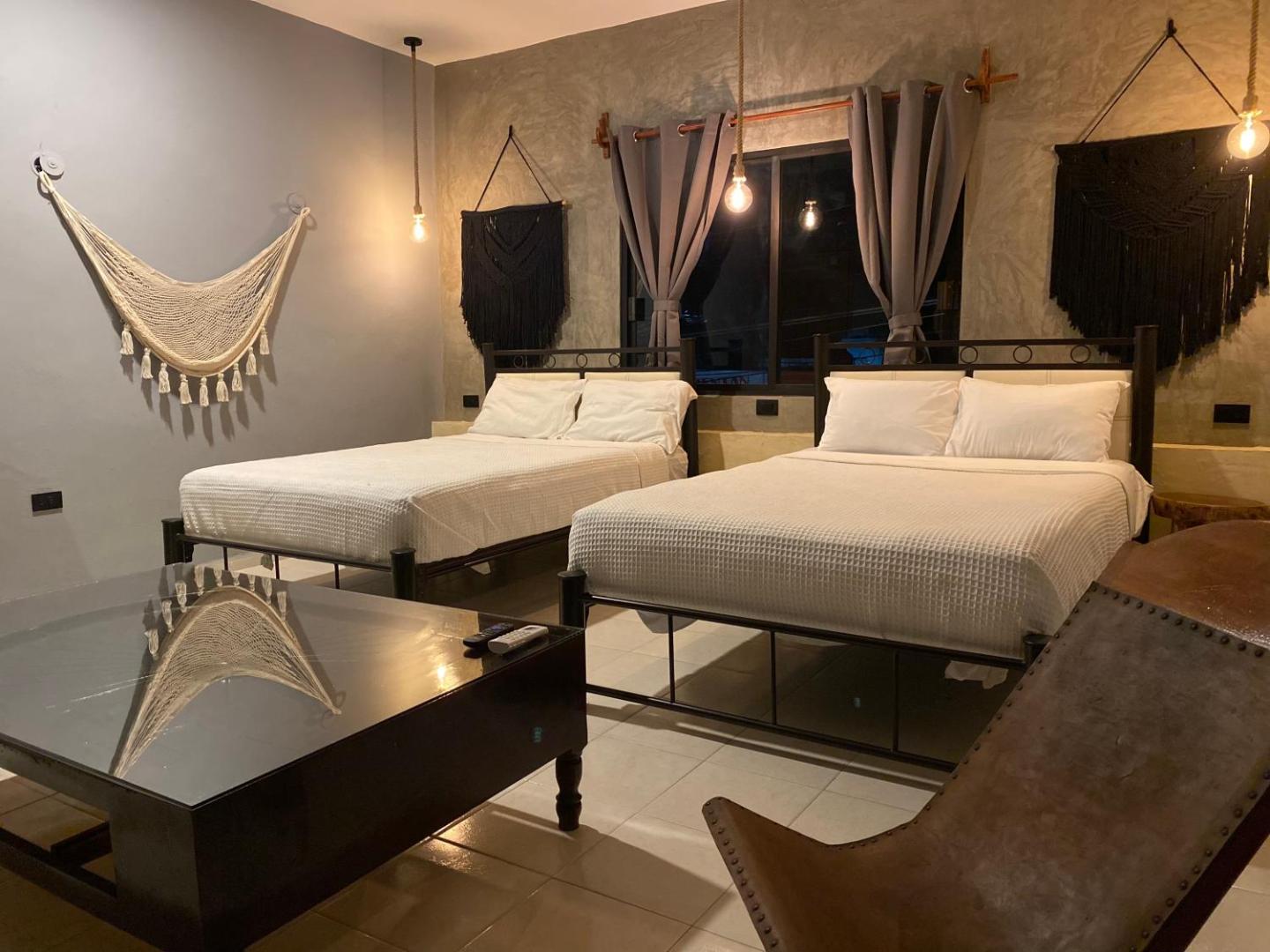 Ariché Valladolid Hotel & Hostel