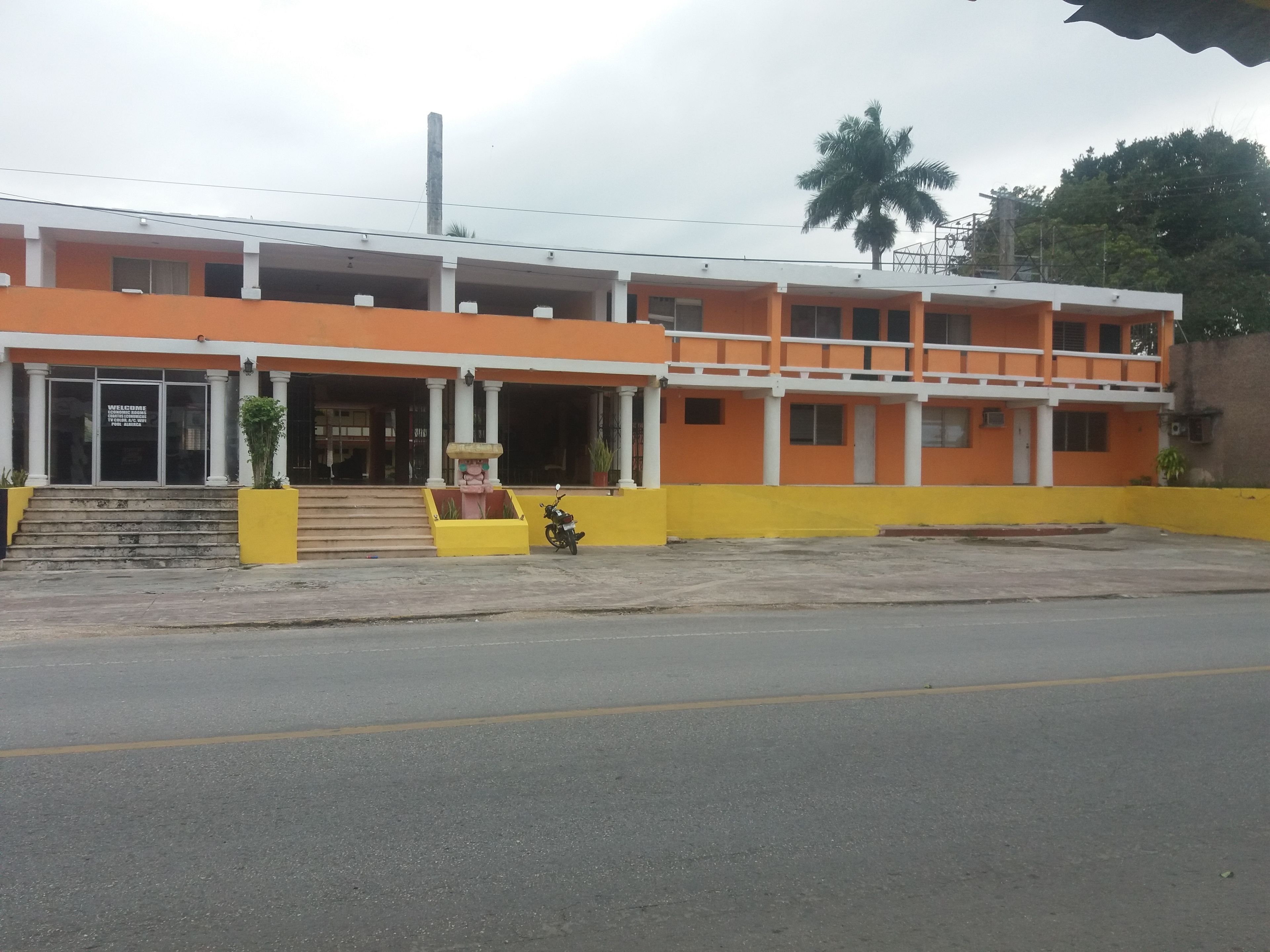 Stardust Inn