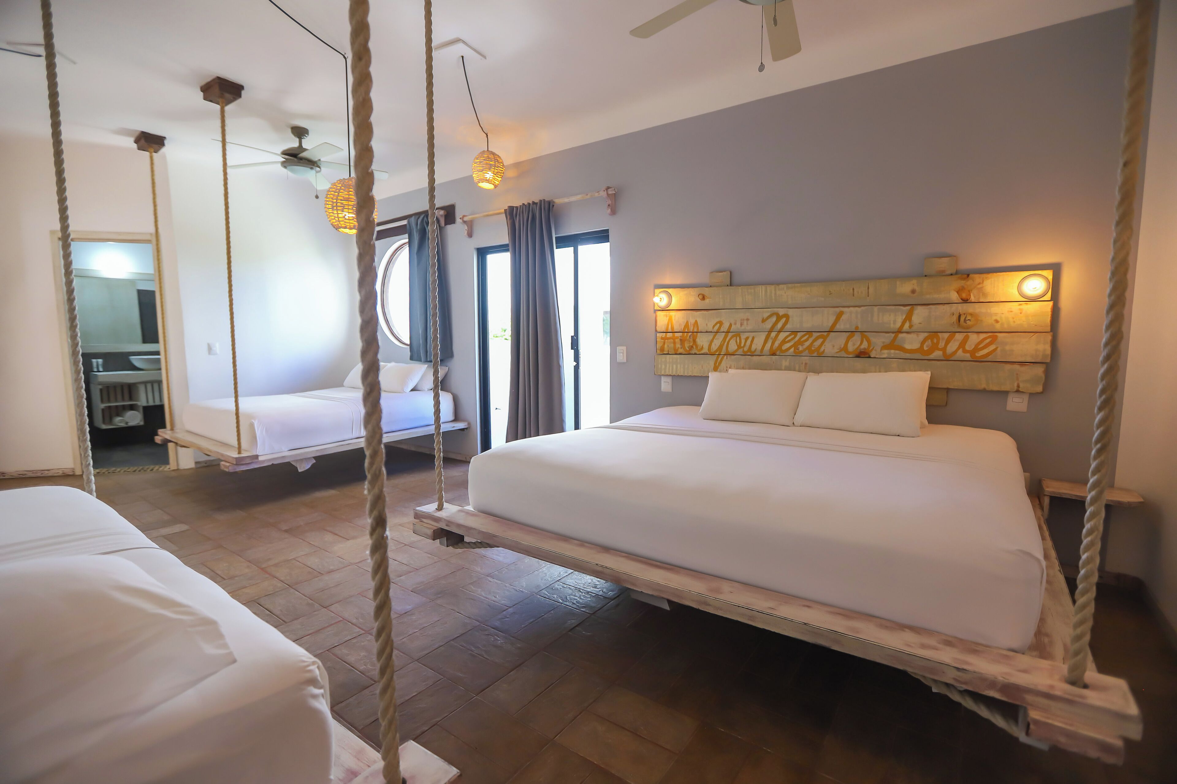 40 Canones Hotel