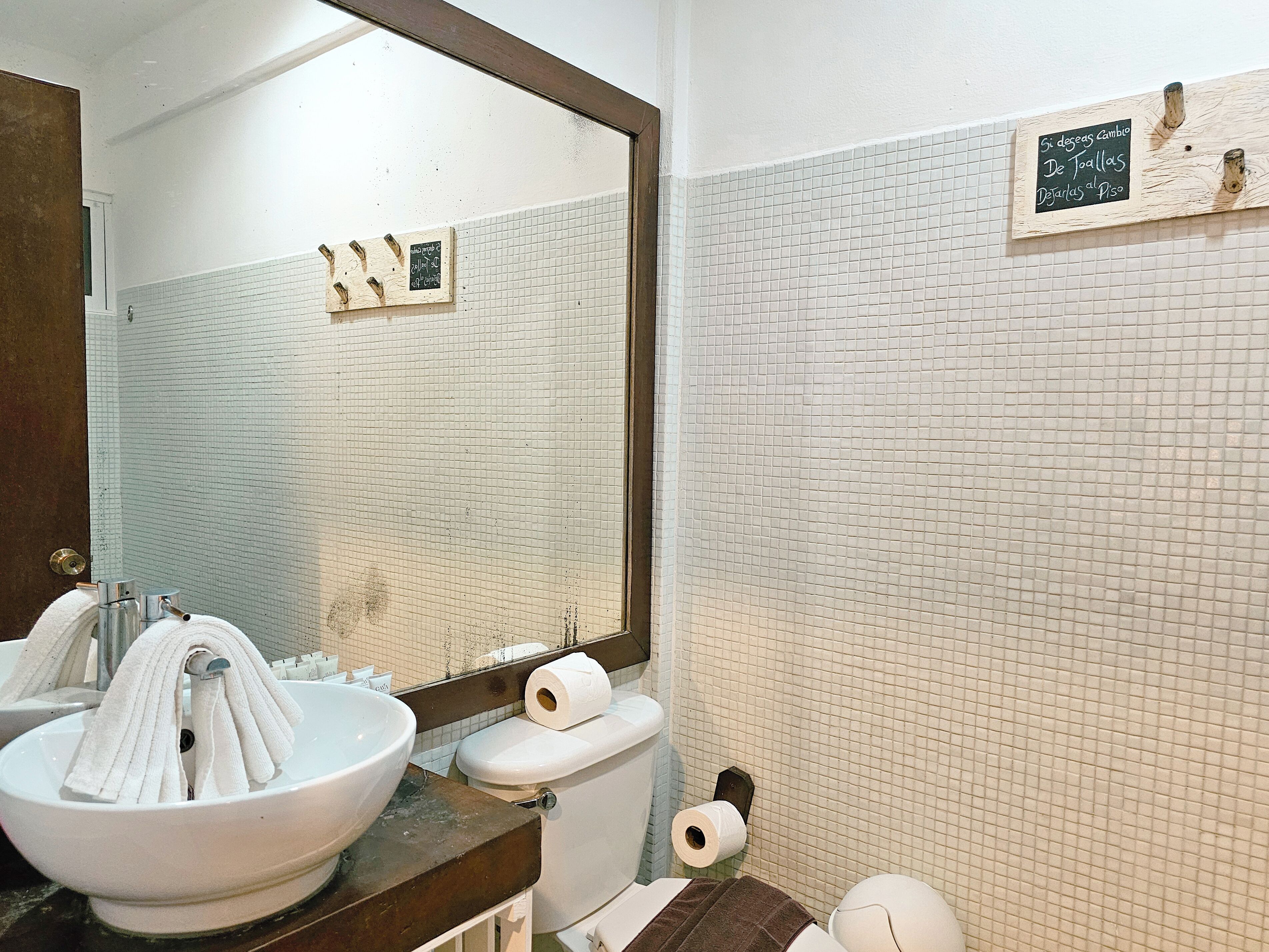 40 Canones Hotel