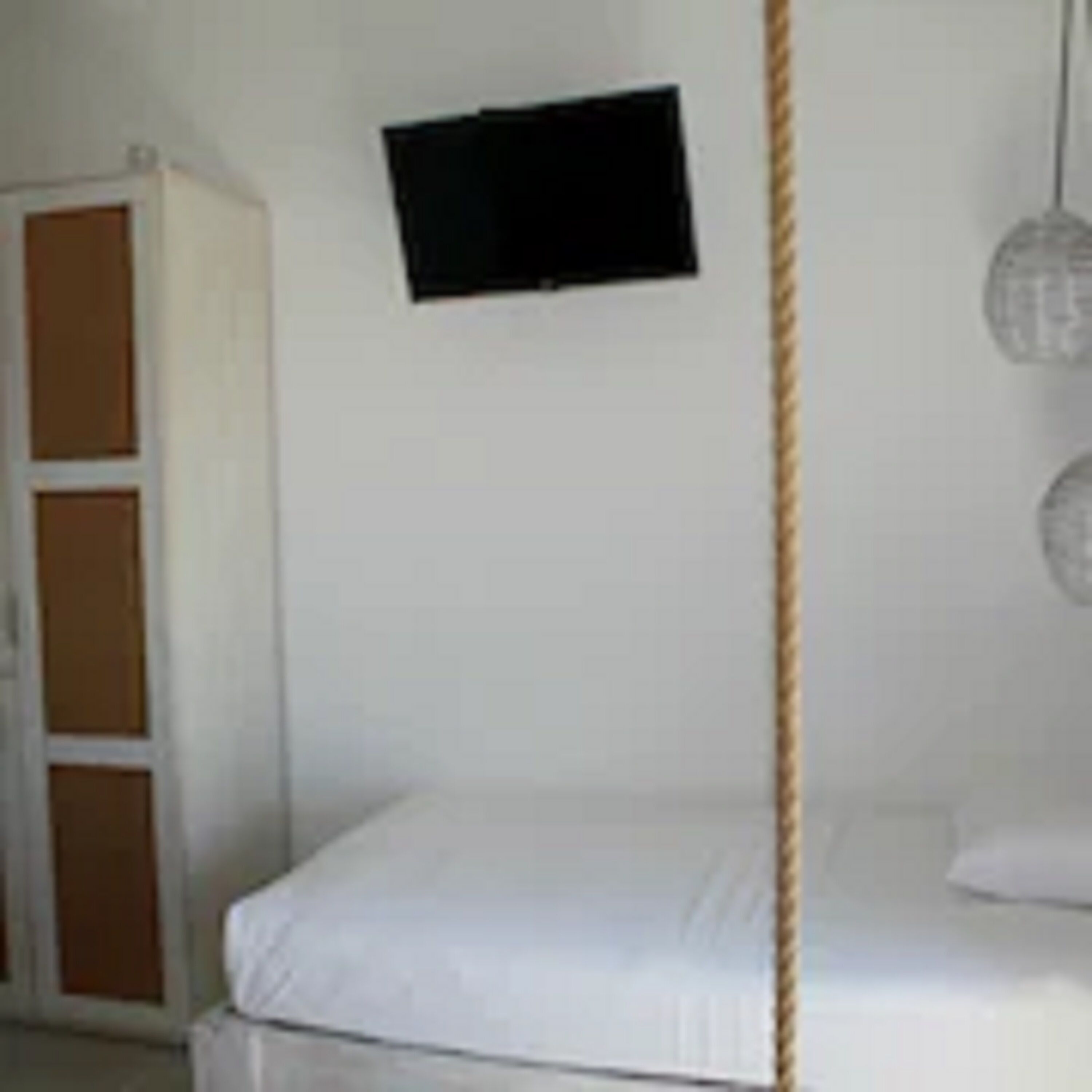40 Canones Hotel