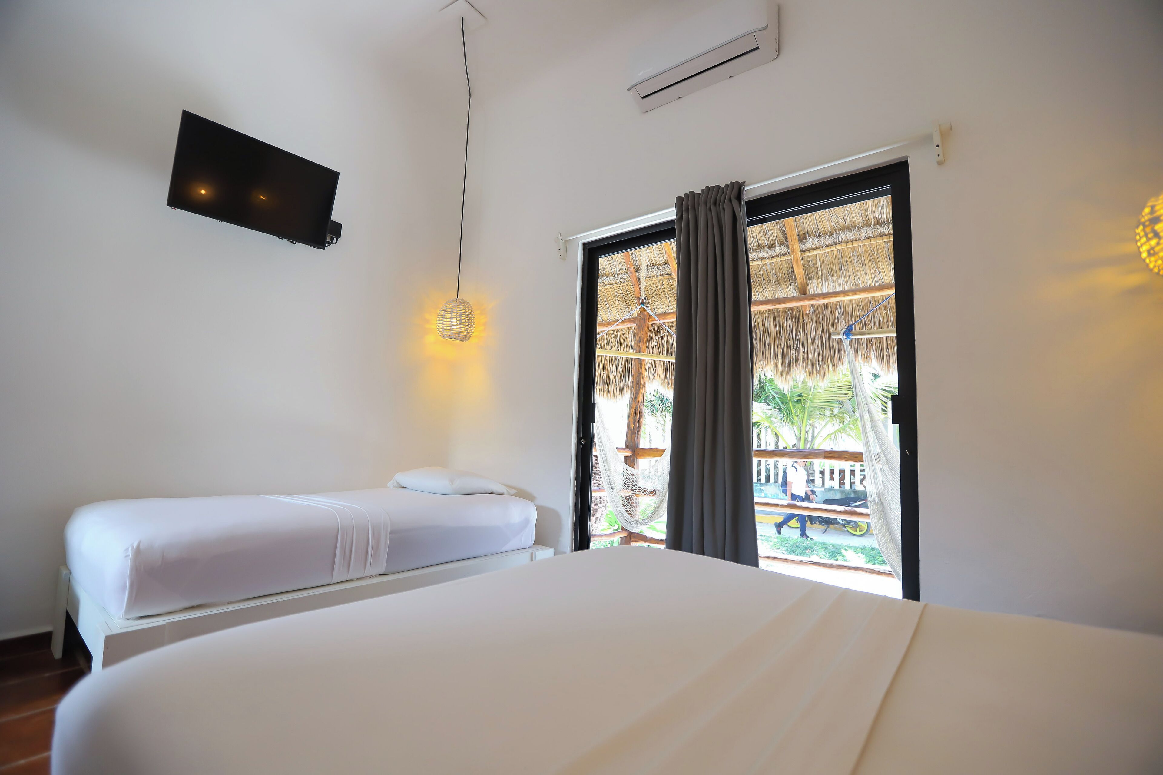 40 Canones Hotel