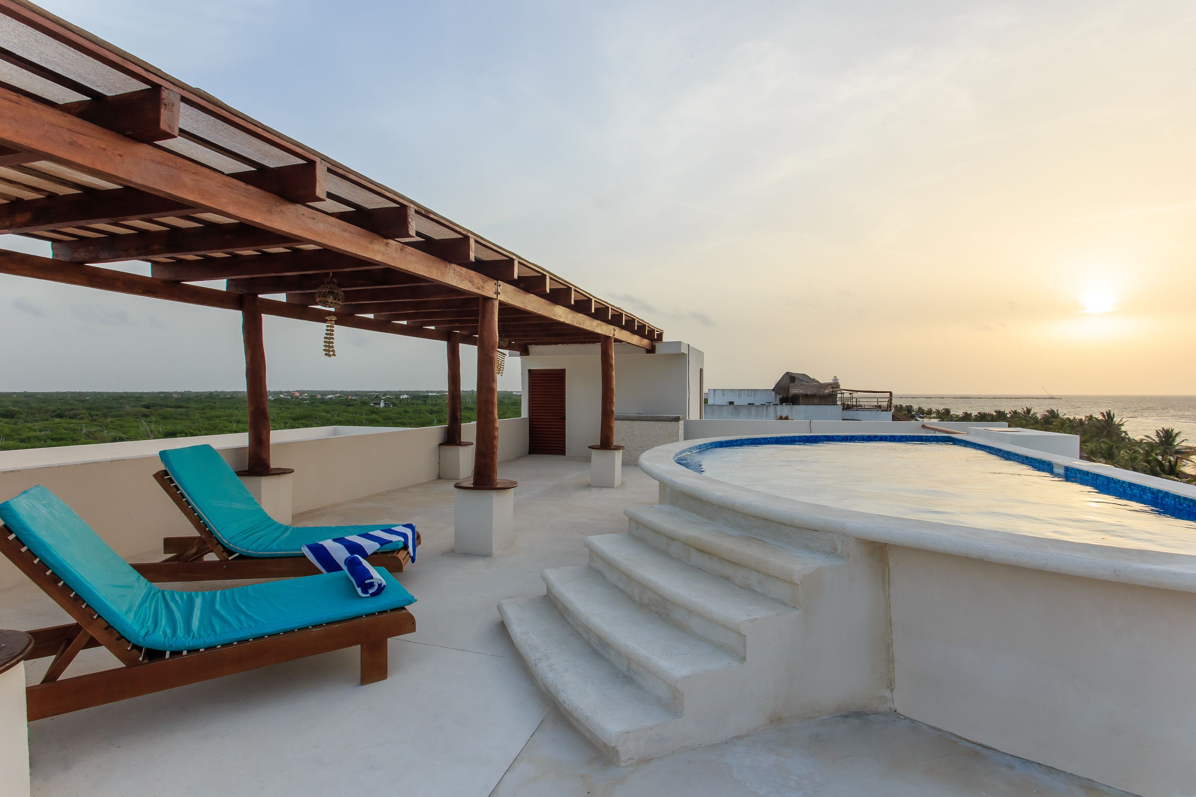 Aquastar Unique Hotel & Apartments