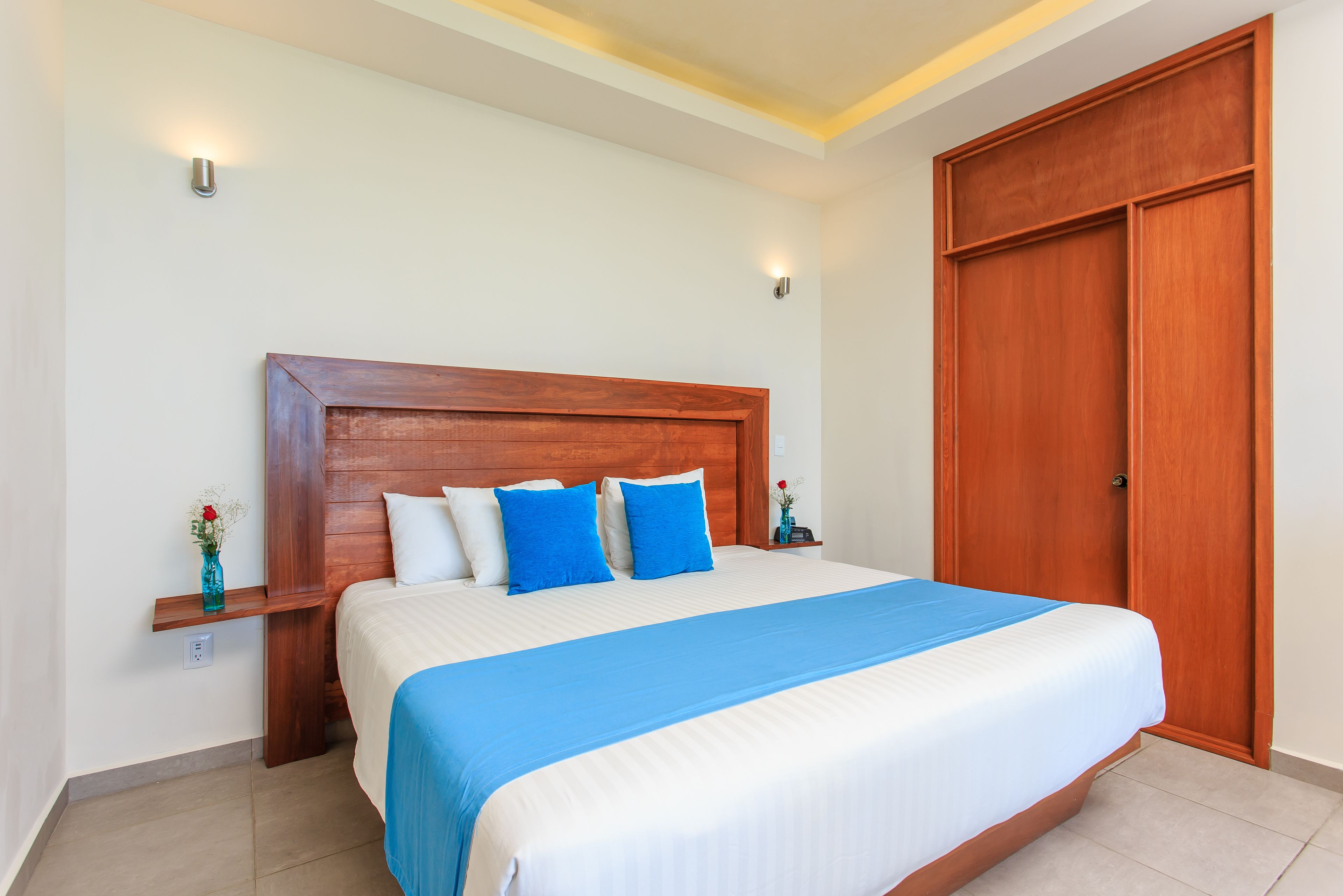 Aquastar Unique Hotel & Apartments