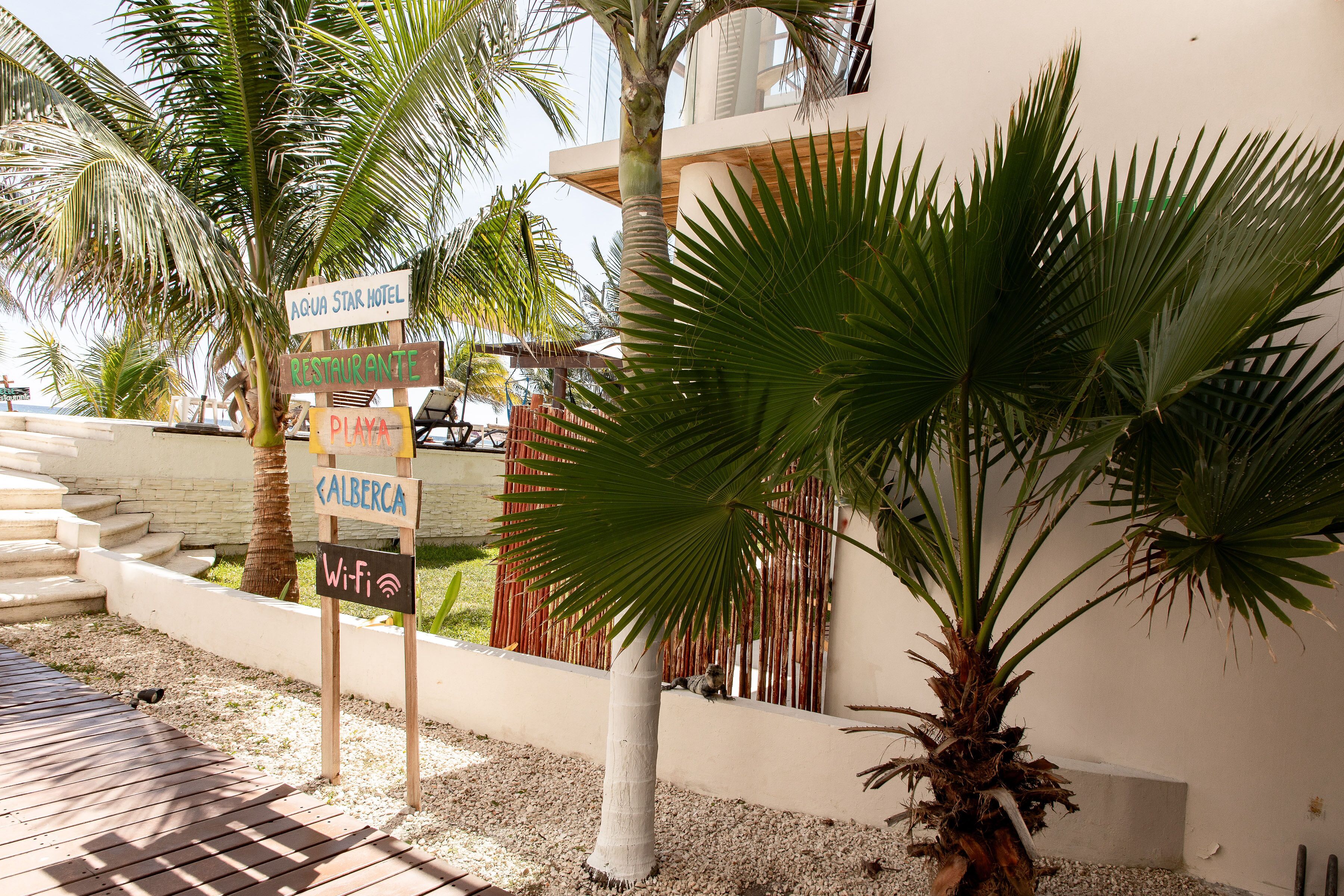 Aquastar Unique Hotel & Apartments