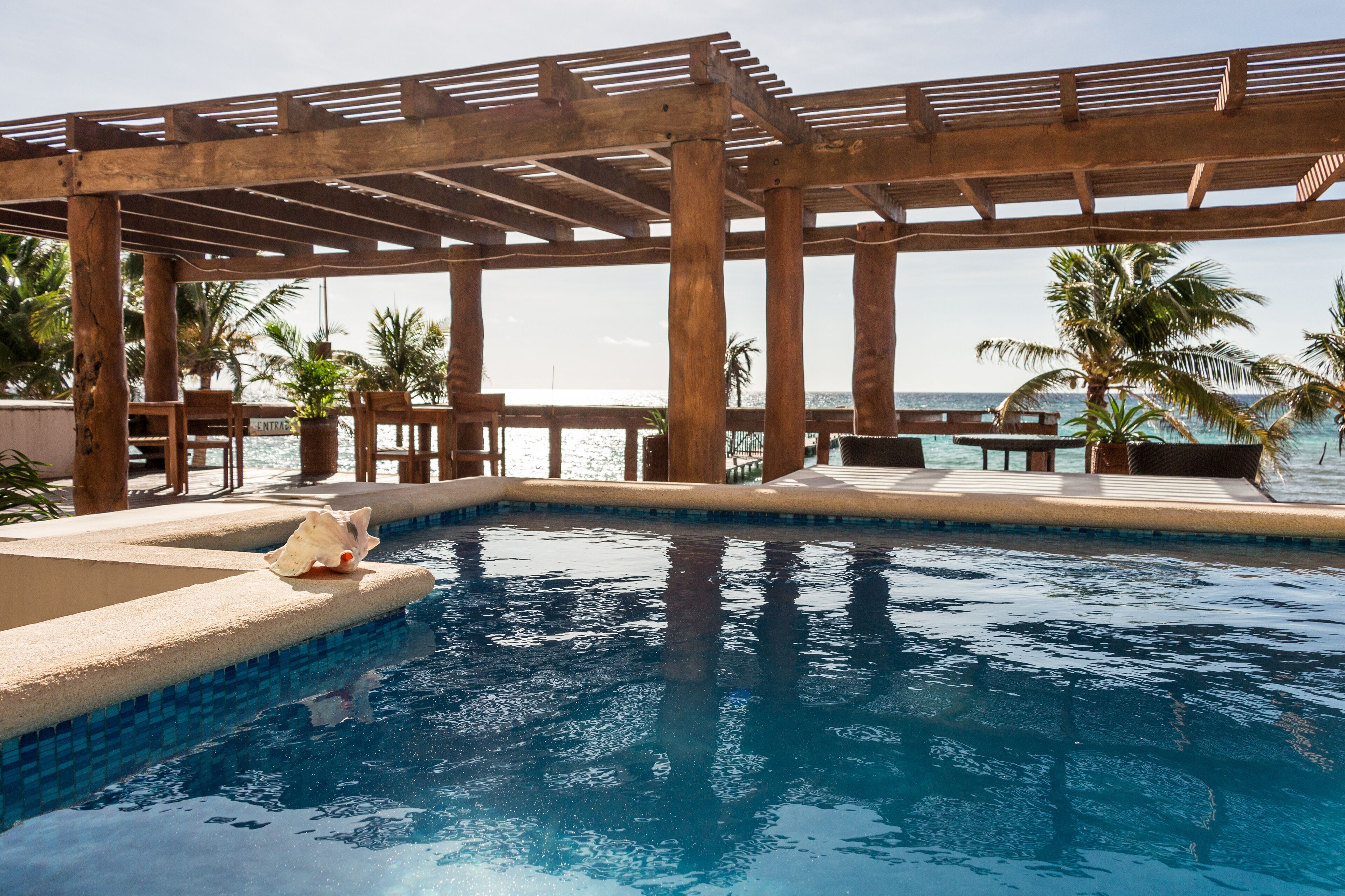Aquastar Unique Hotel & Apartments