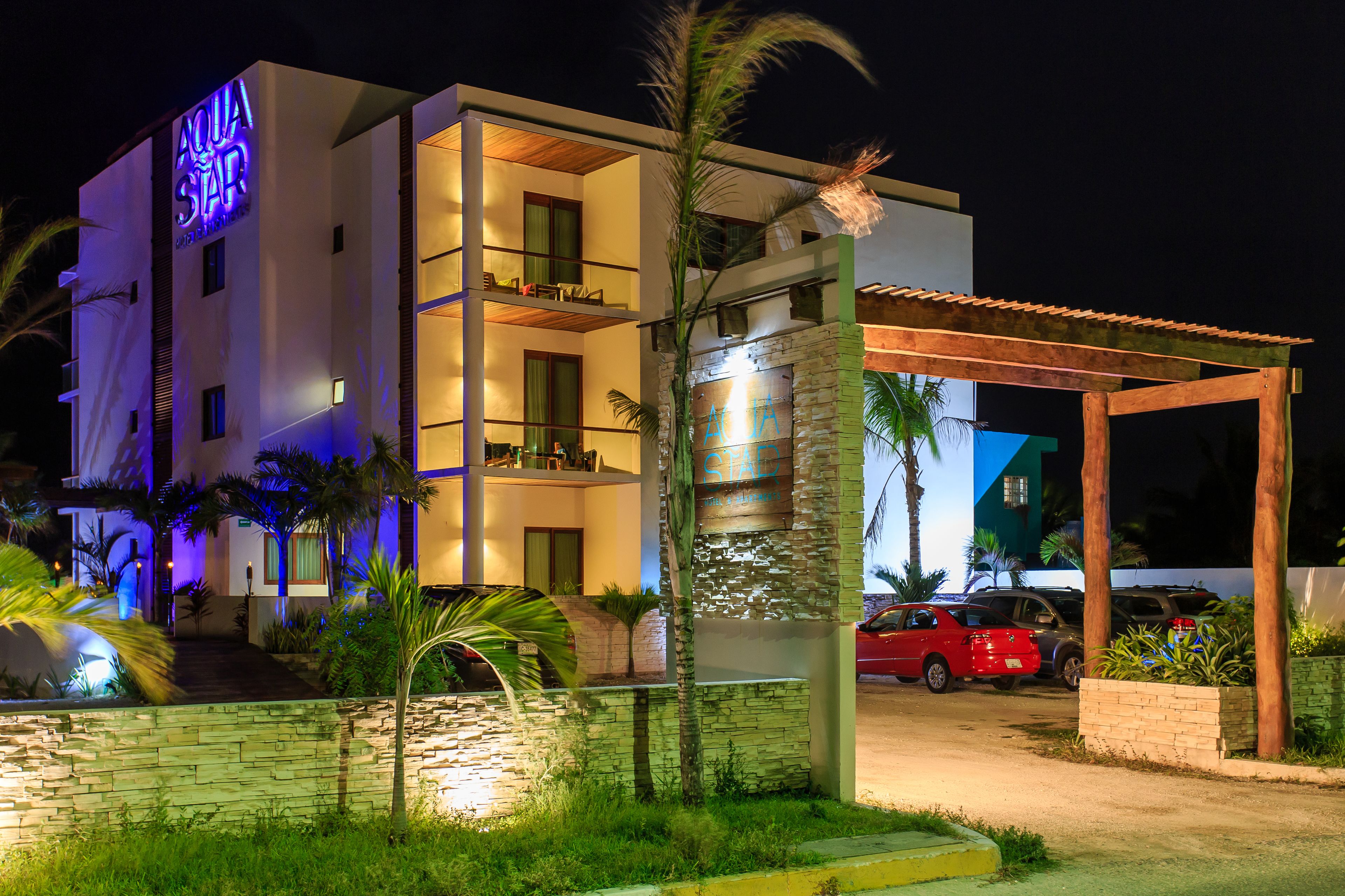 Aquastar Unique Hotel & Apartments