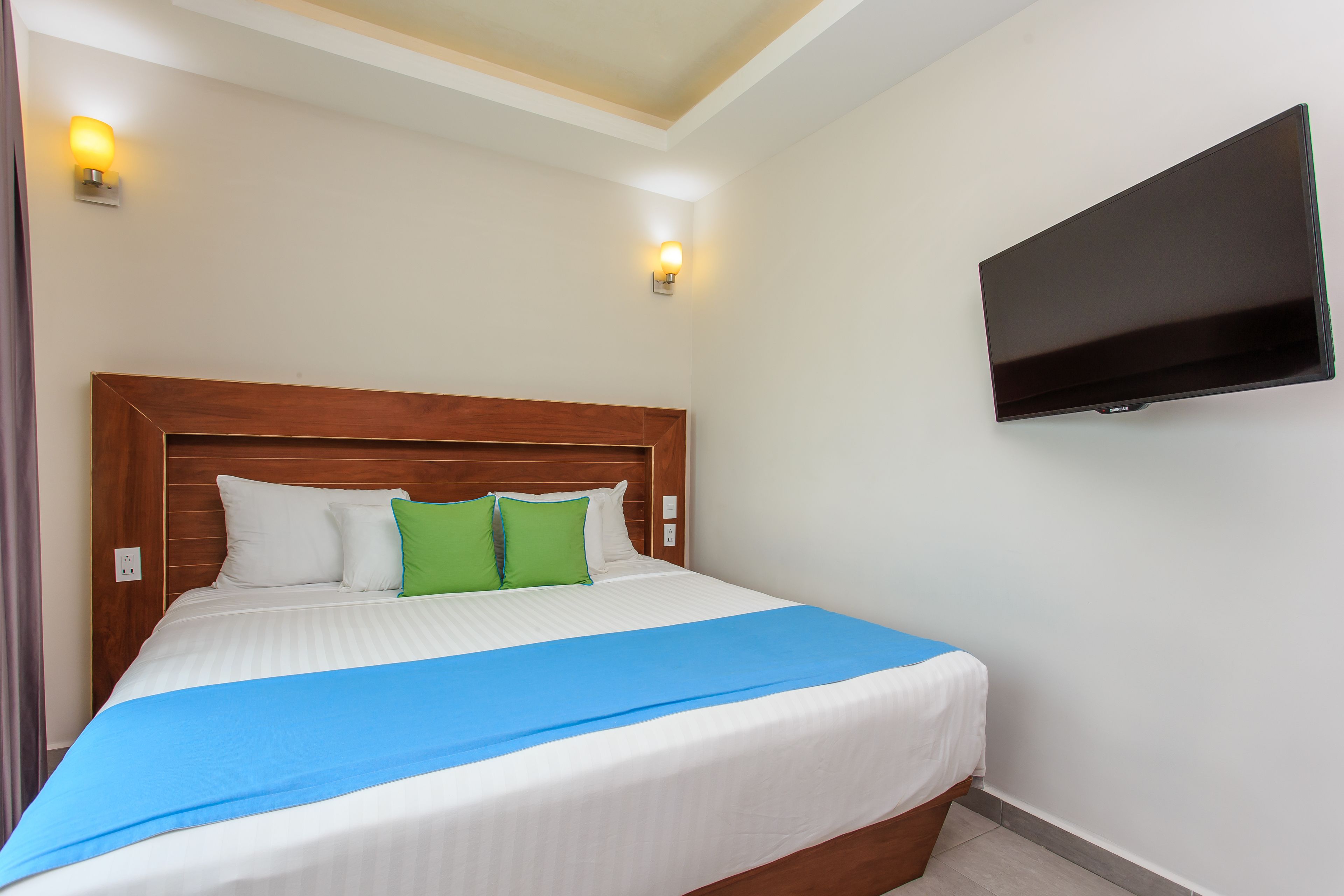 Aquastar Unique Hotel & Apartments