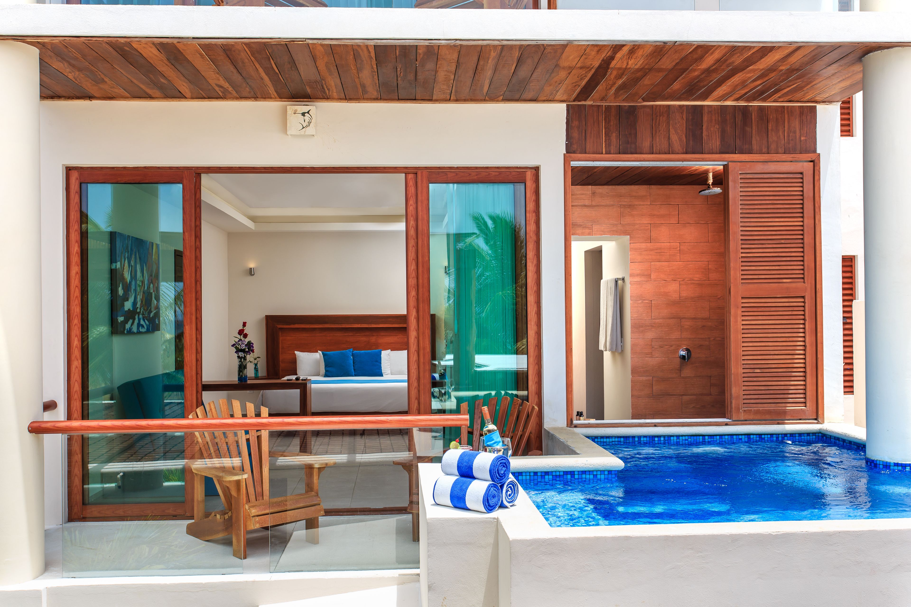 Aquastar Unique Hotel & Apartments