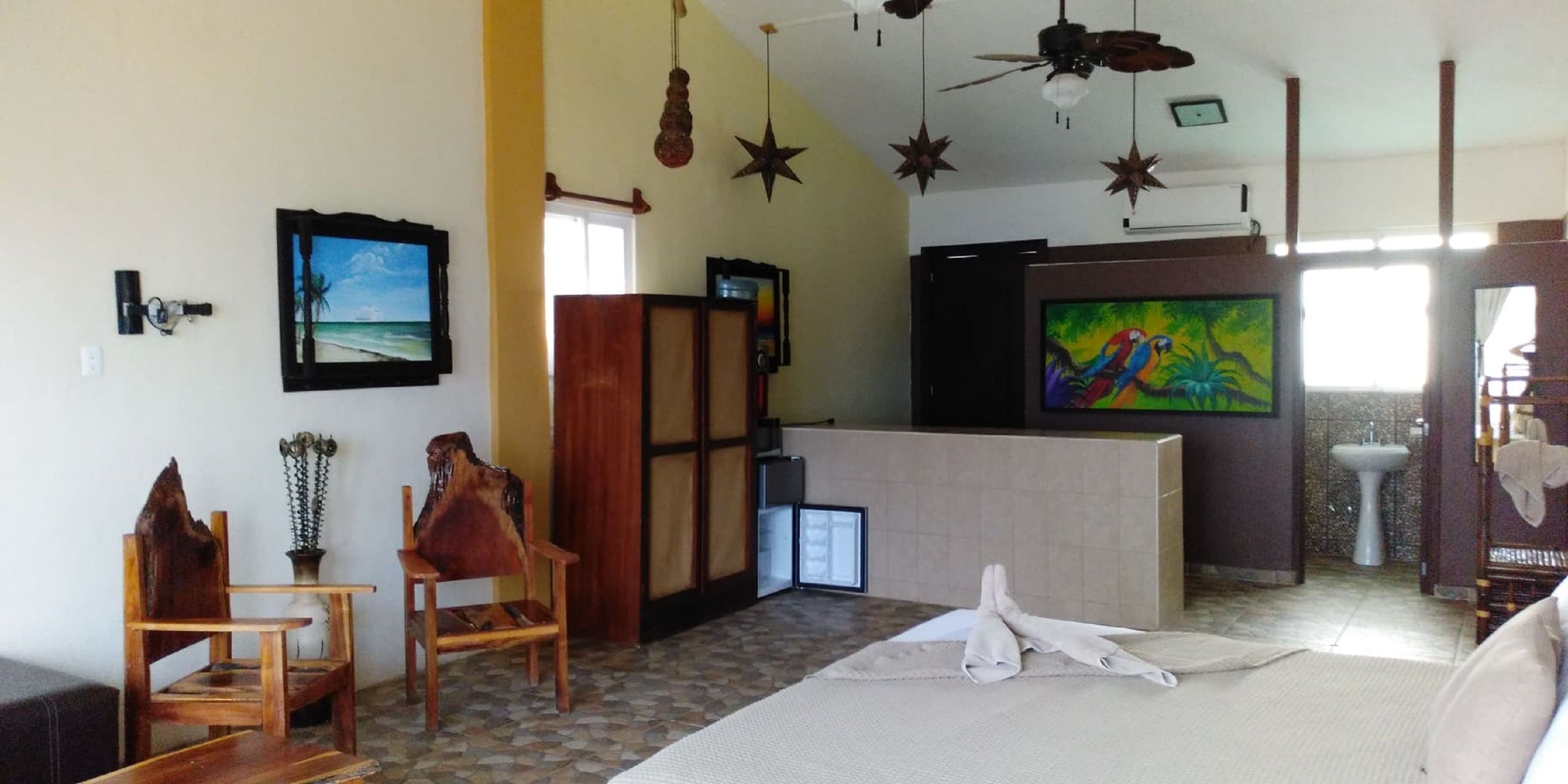 Mahasand Hotel & Hostel