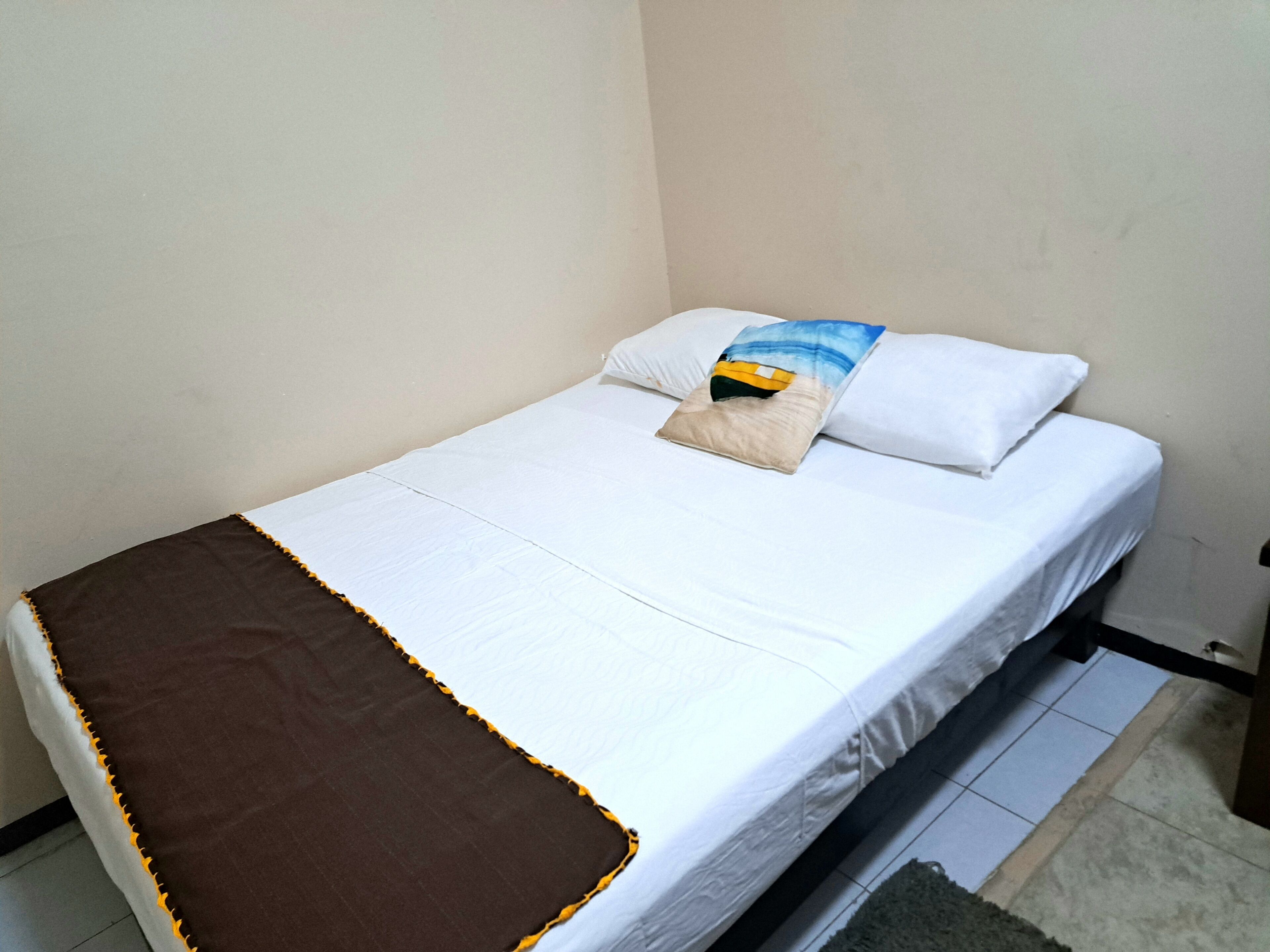 Mahasand Hotel & Hostel