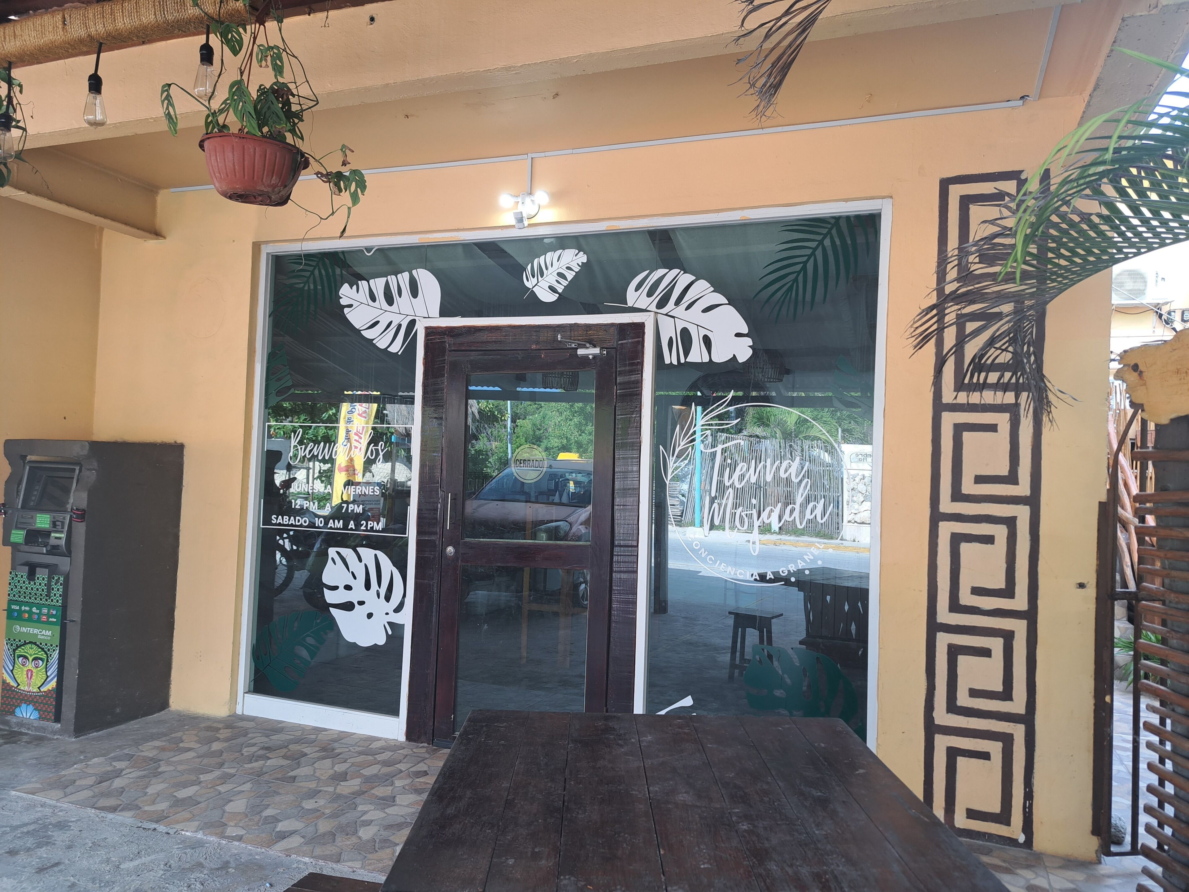 Mahasand Hotel & Hostel
