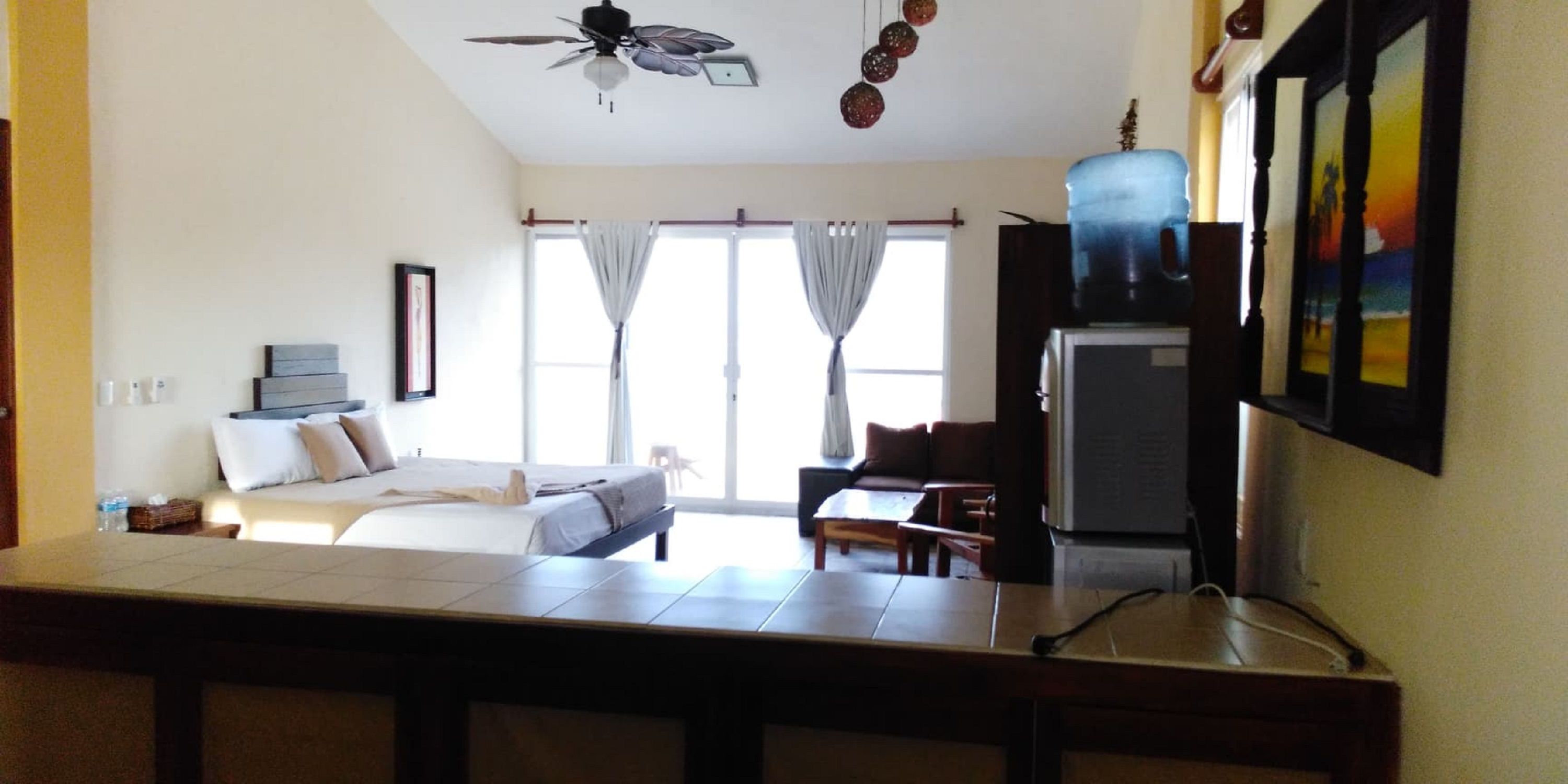 Mahasand Hotel & Hostel