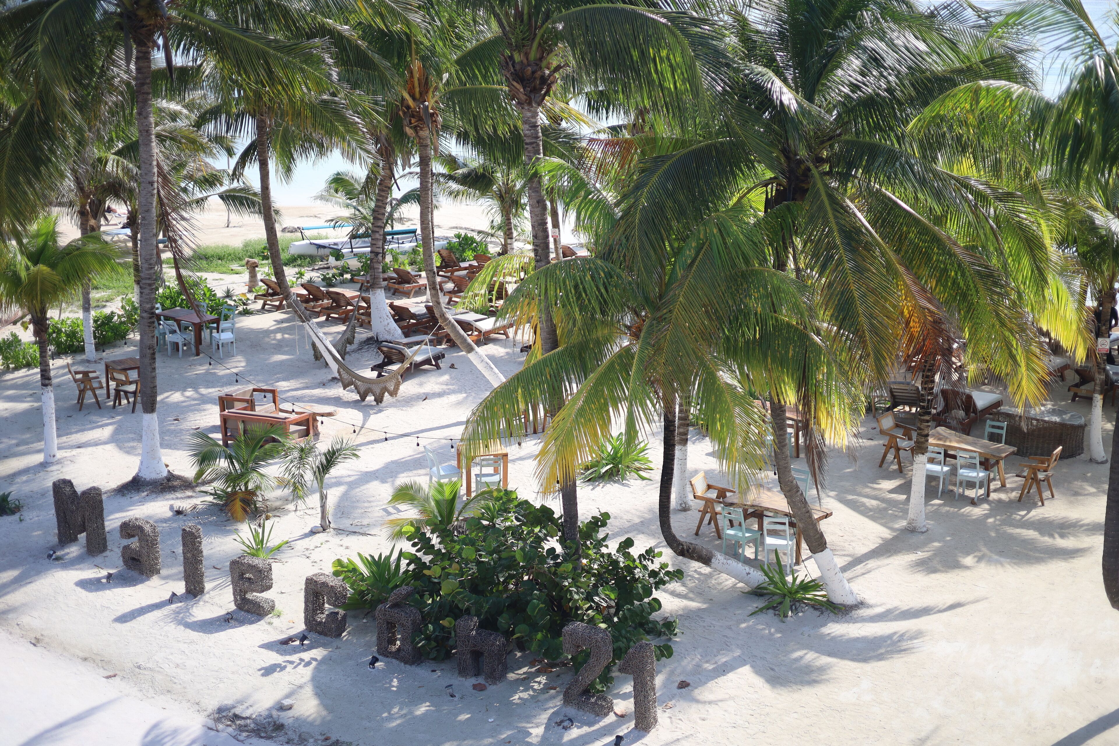 Noah Beach Hotel & Suites