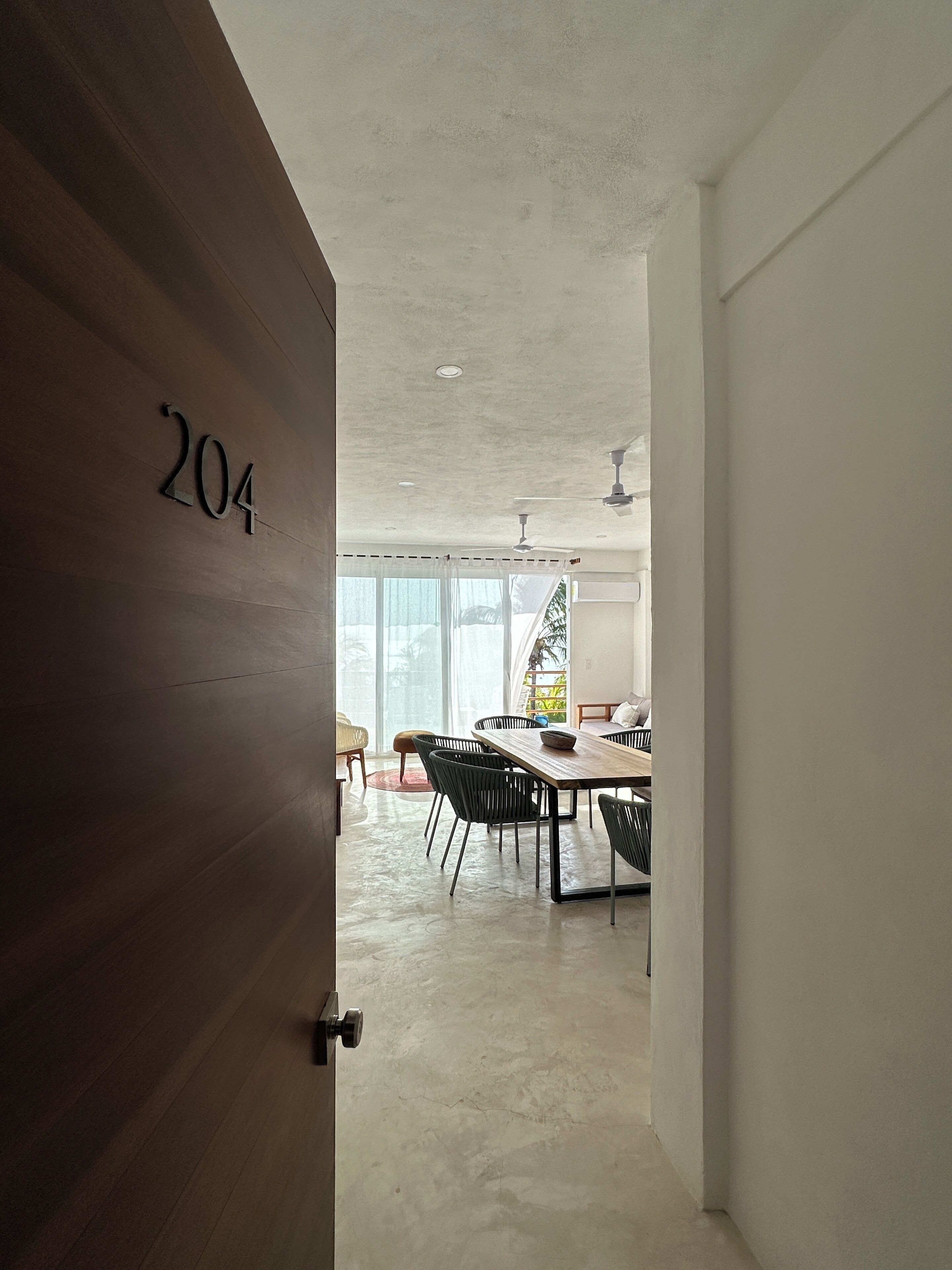 Noah Beach Hotel & Suites