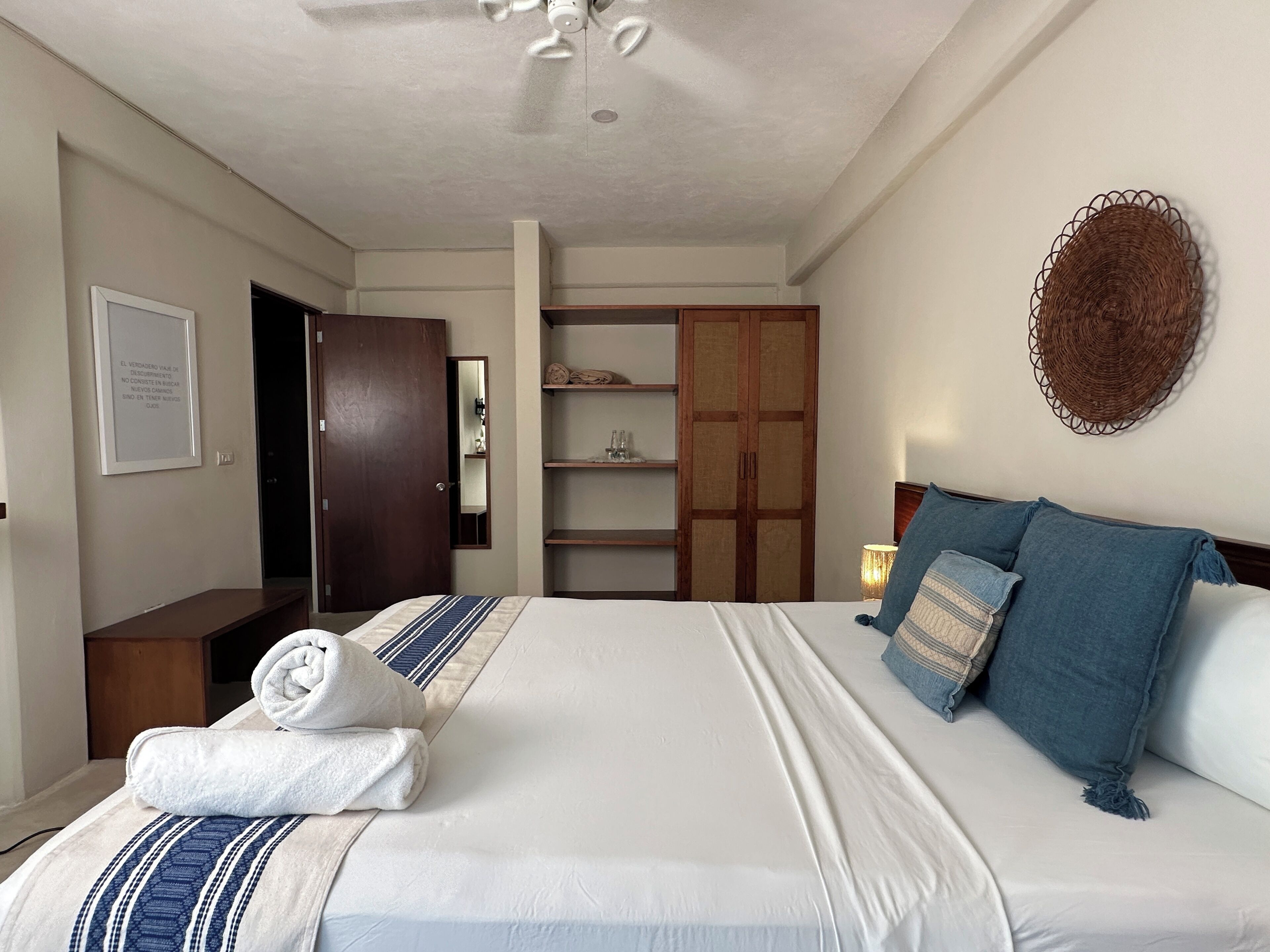 Noah Beach Hotel & Suites