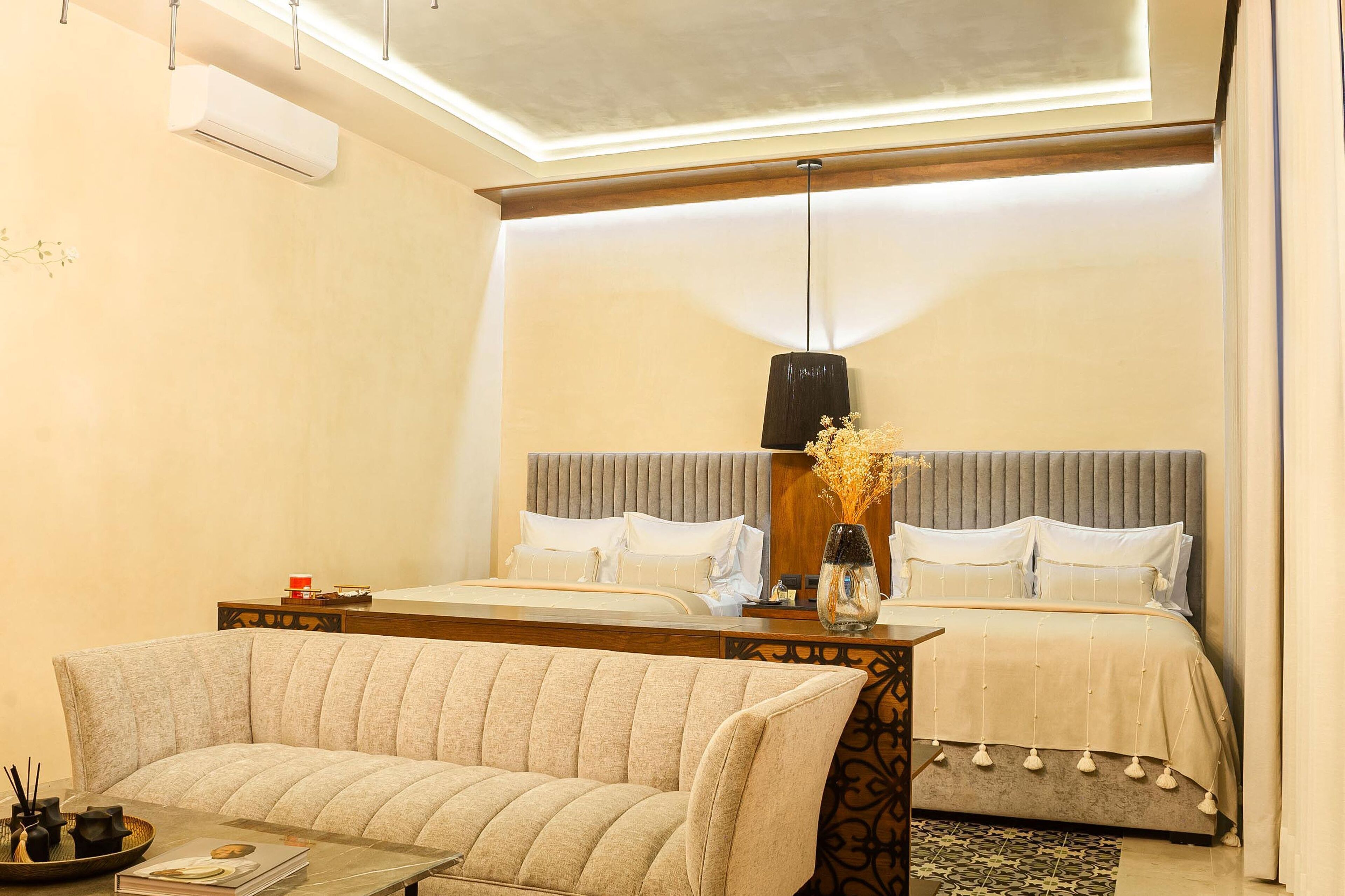 Adoro Hotel Boutique
