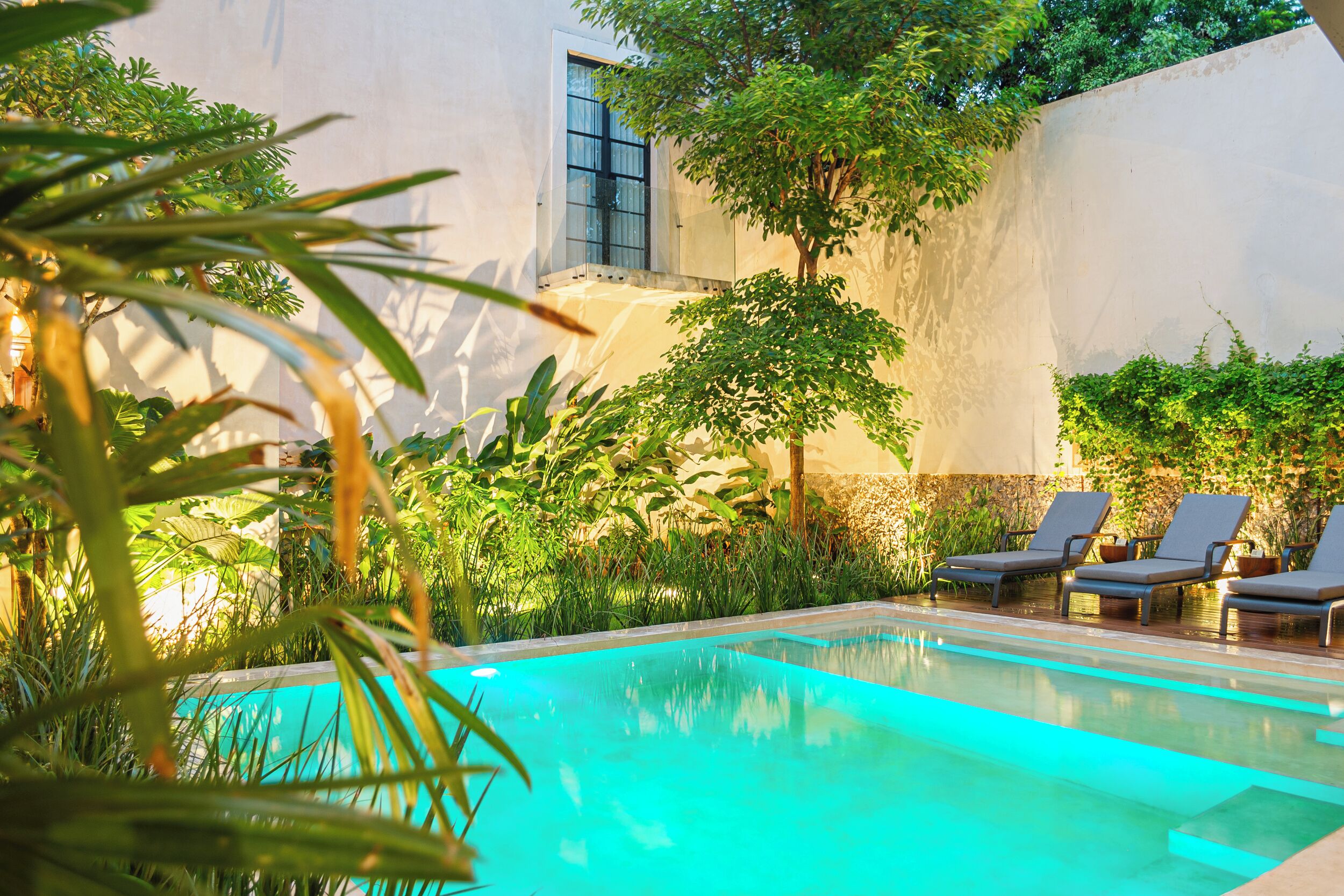 Adoro Hotel Boutique